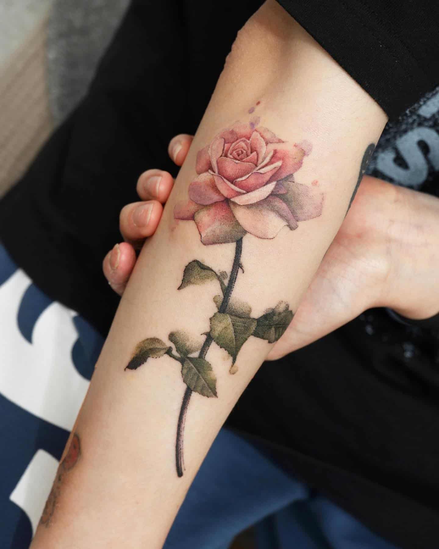 Rose Tattoo Ideas 34