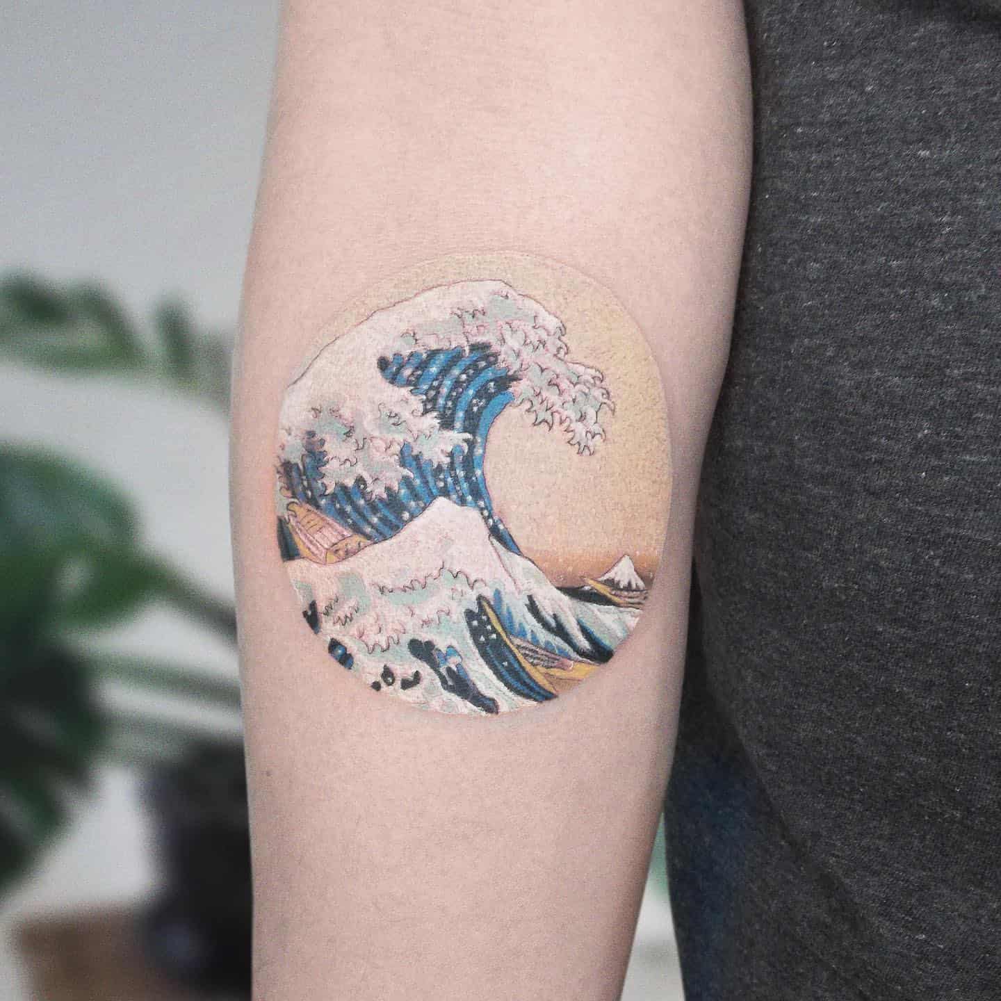 Under the Wave off Kanagawa Color Tattoo