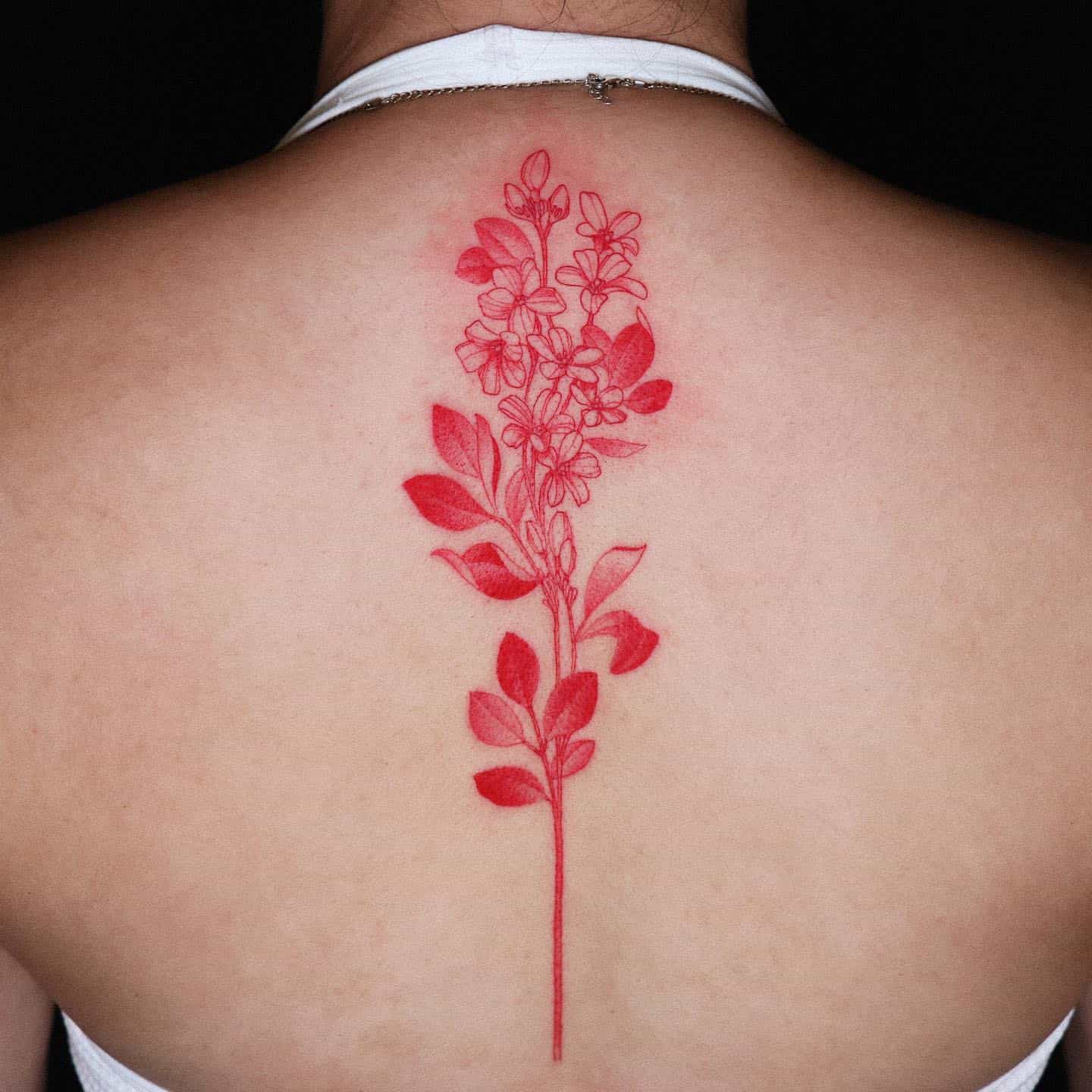  𝕭𝖊𝖝 𝕱𝖎𝖘𝖍𝖊𝖗  on Twitter Huge red ink spine tattoo for Bella in  one session   Bloom and Gloom 11 Wards End Loughborough  Leicestershire LE11 3HA    blackwork 