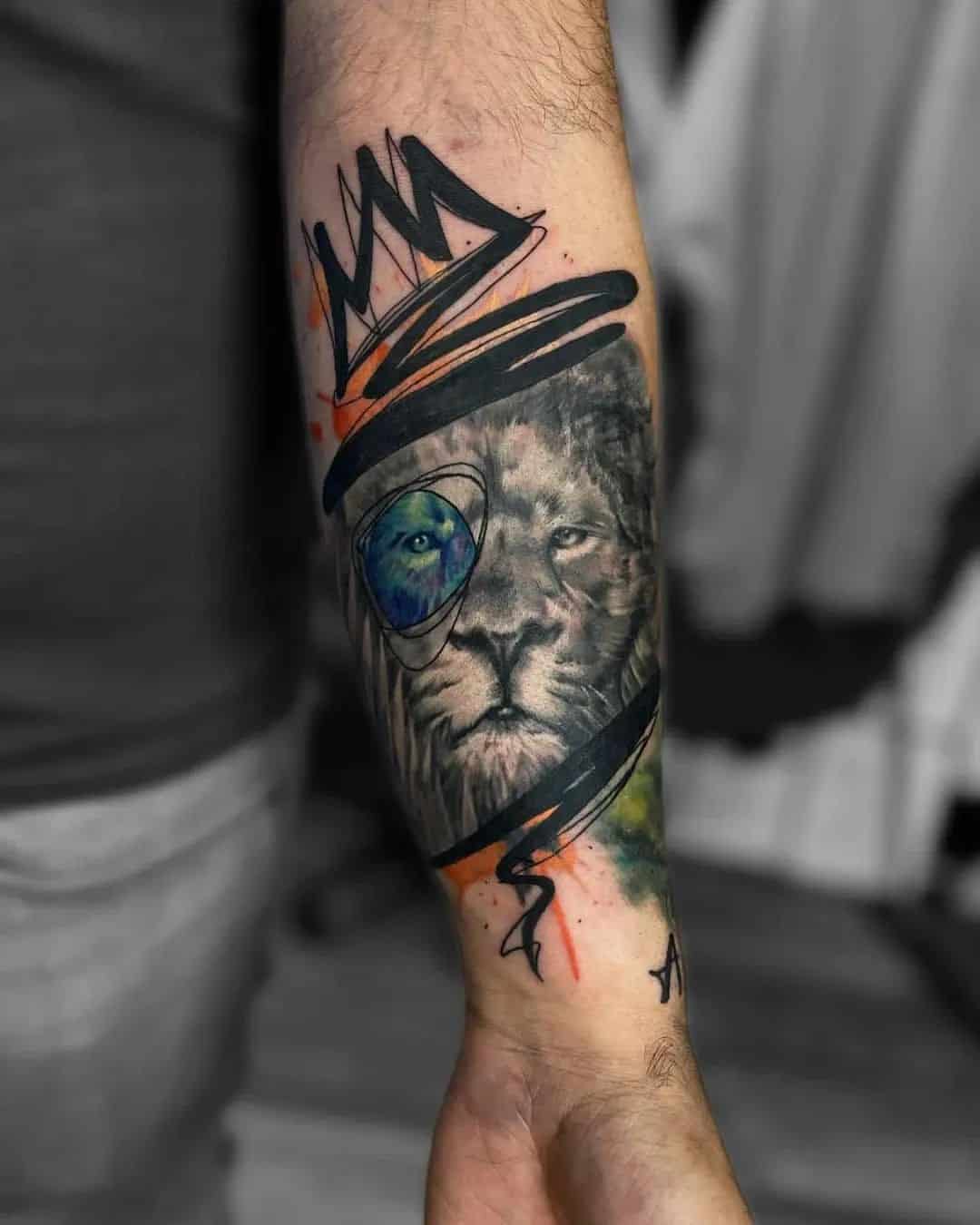 Lion Tattoo Ideas 18