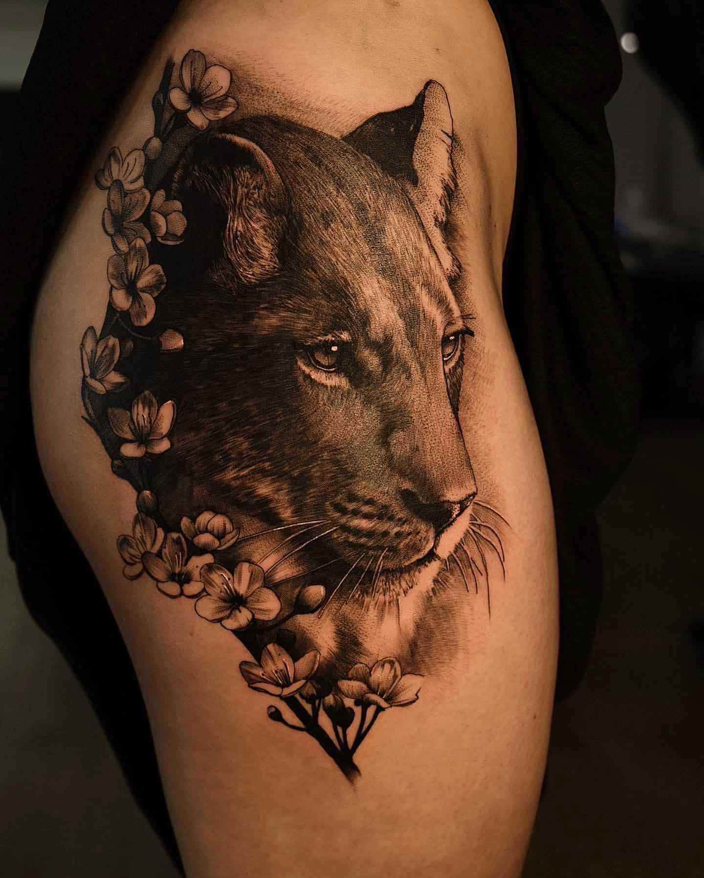 Lion Tattoo Ideas 17