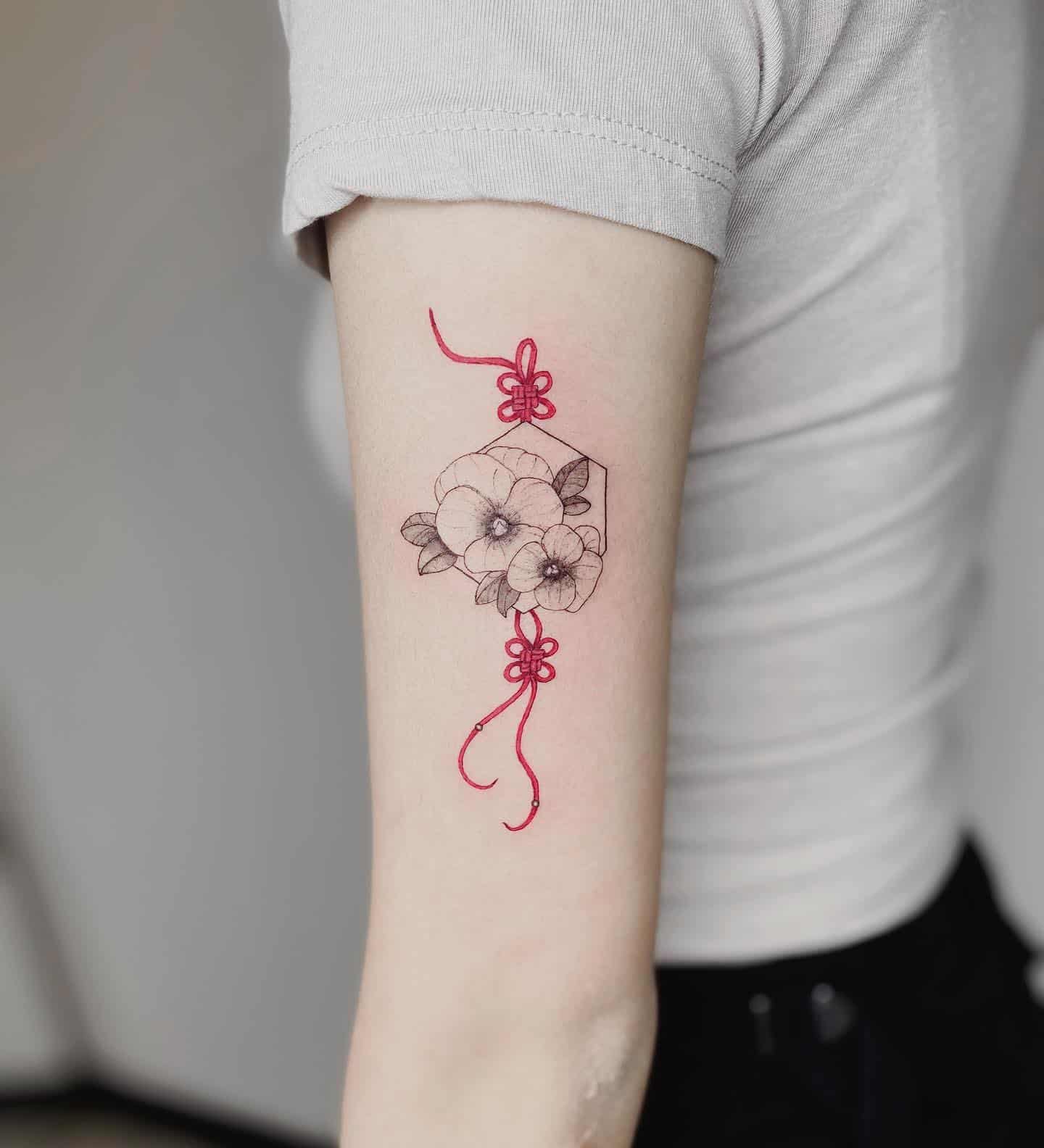 27 Flower Wrist Tattoo Ideas For Bracelet Tattoos - Tattoo Glee