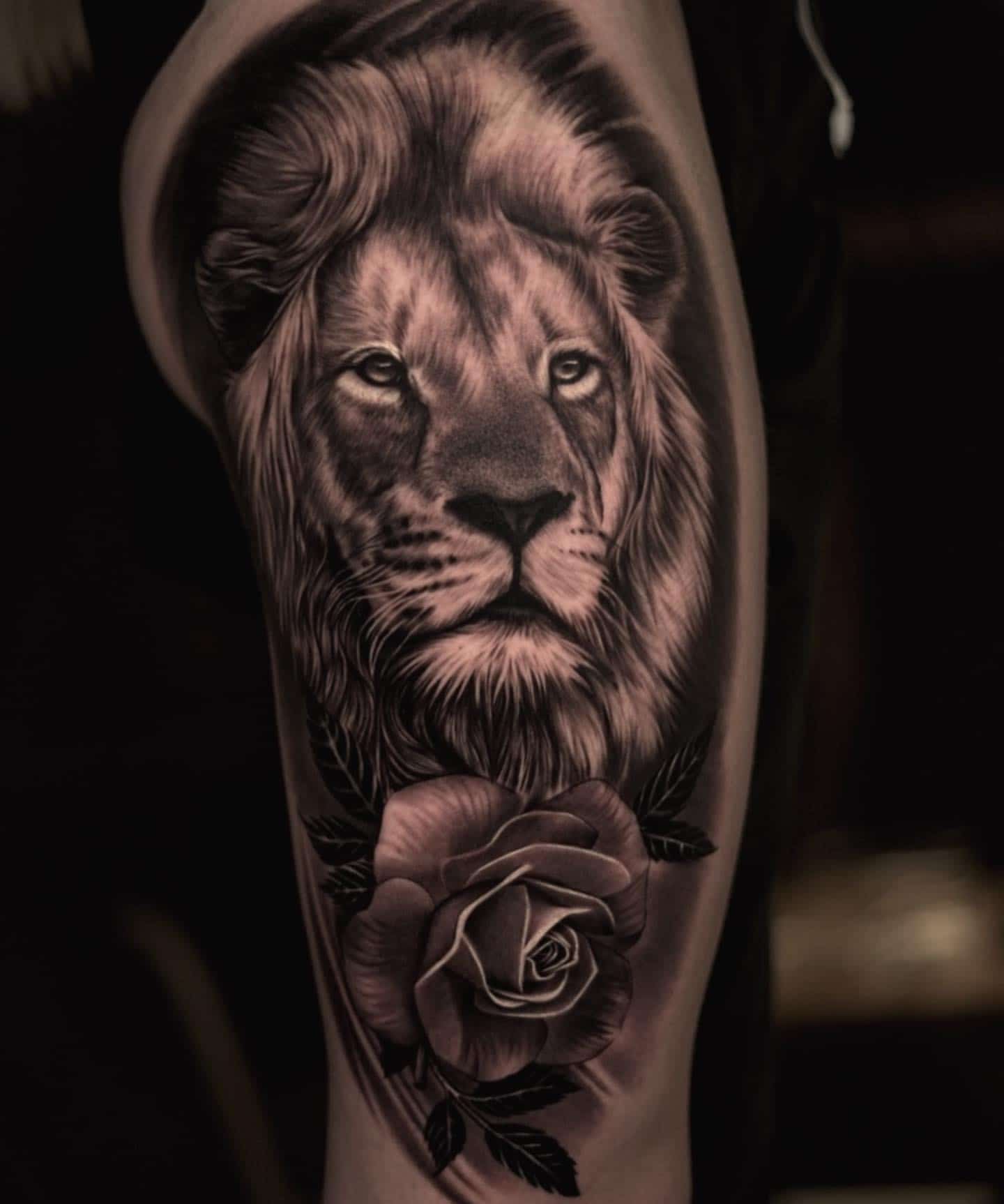 Lion Tattoo Ideas 31