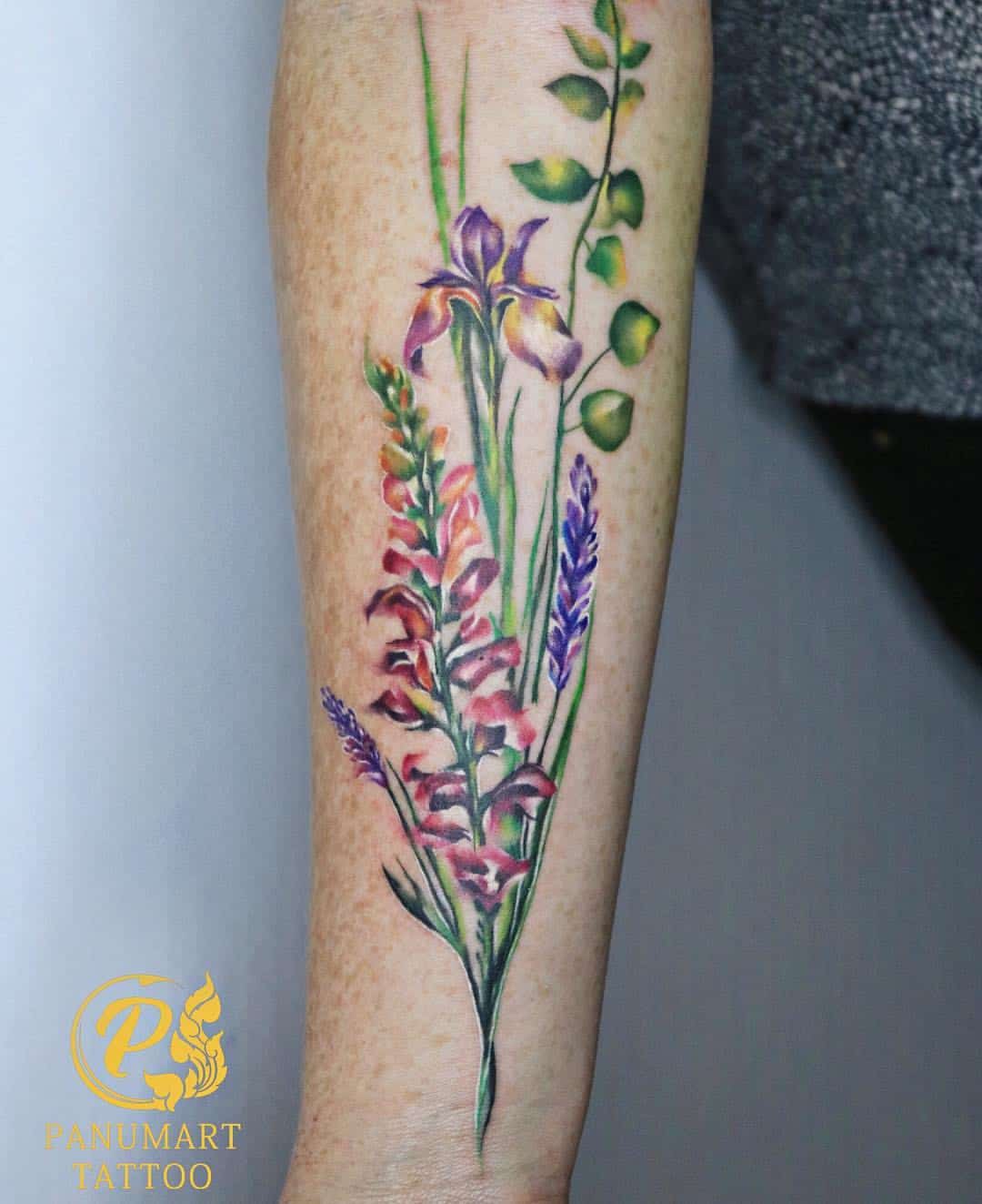Flower Tattoo Ideas 4