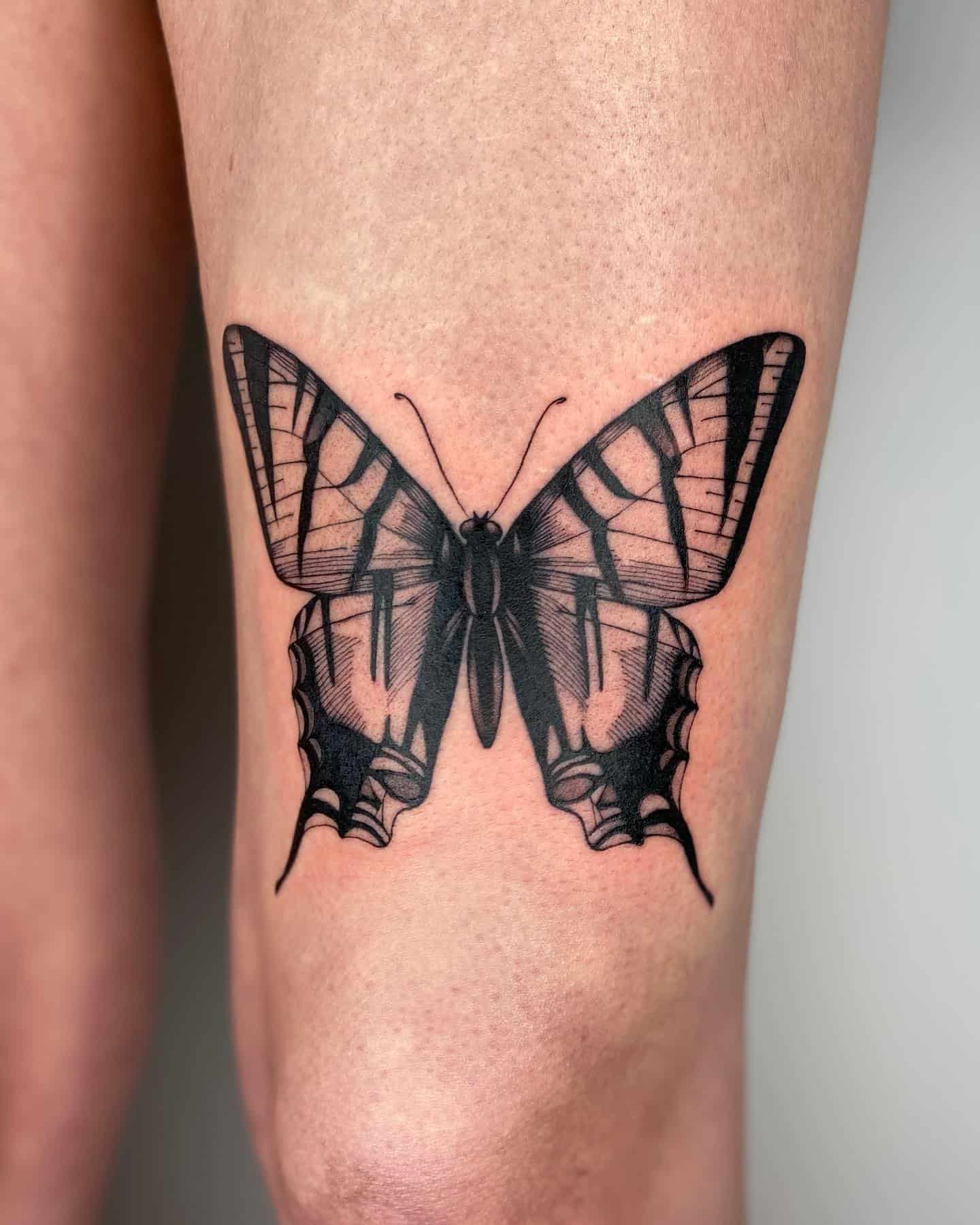 Butterfly Thigh Tattoo Ideas 25