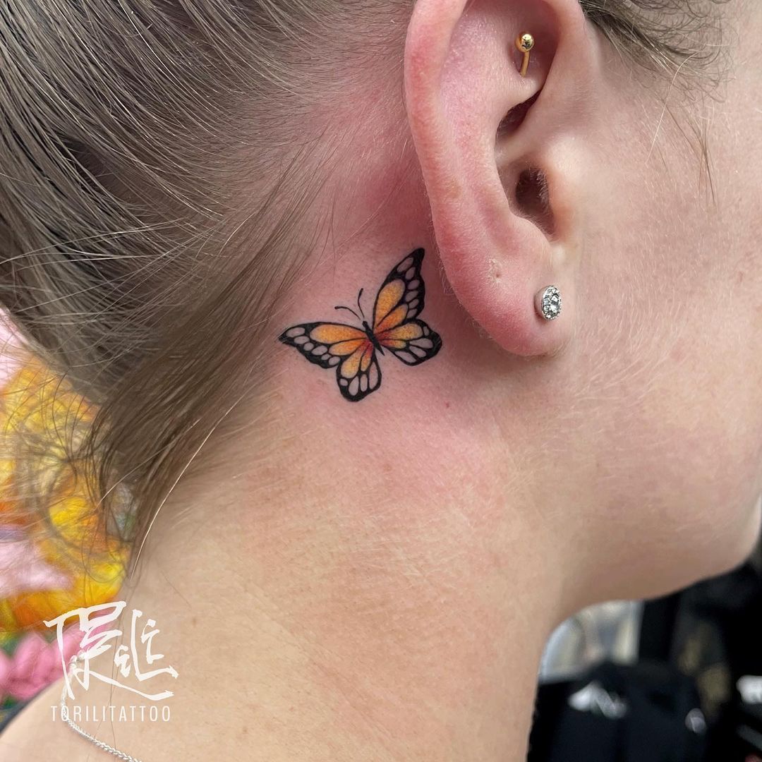 Butterfly Behind Ear Tattoo Ideas 11