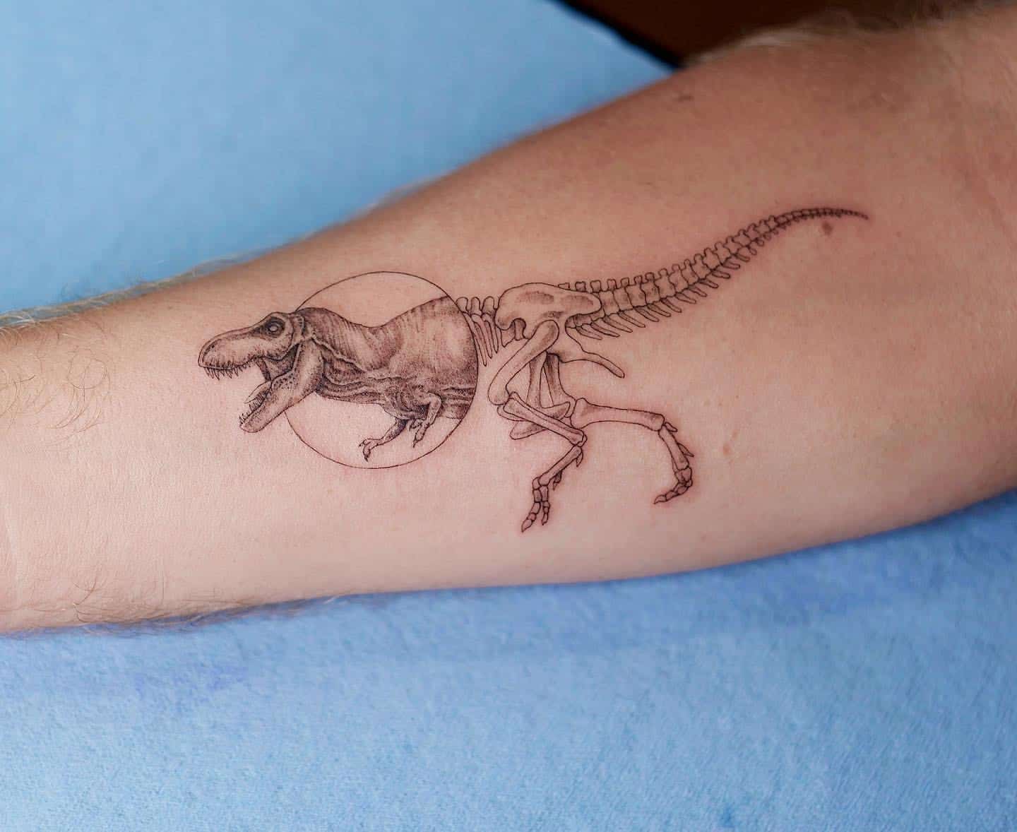 Velociraptor tattoo by Daniel Berdiel | Photo 31931