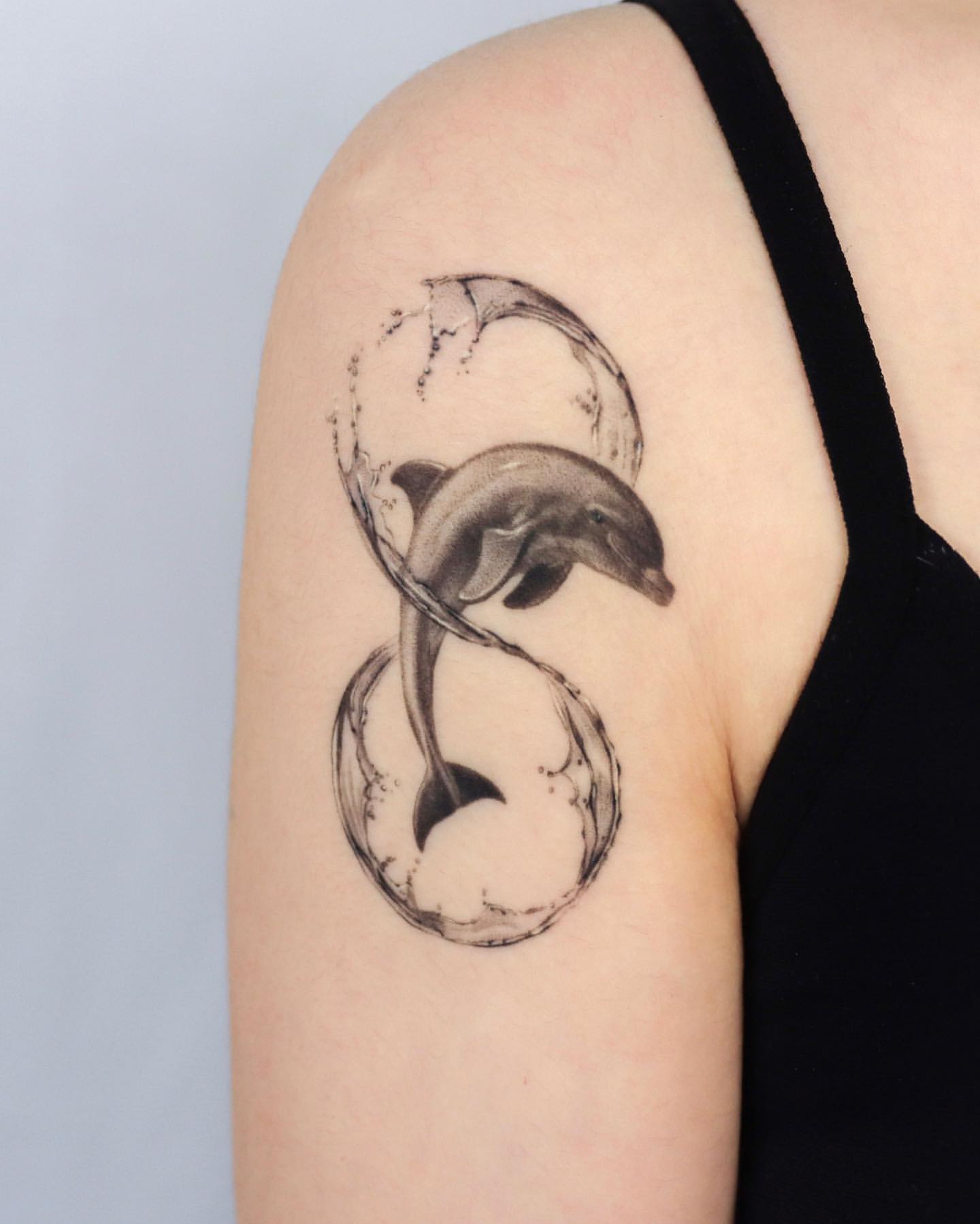Dolphin Tattoo Ideas 23