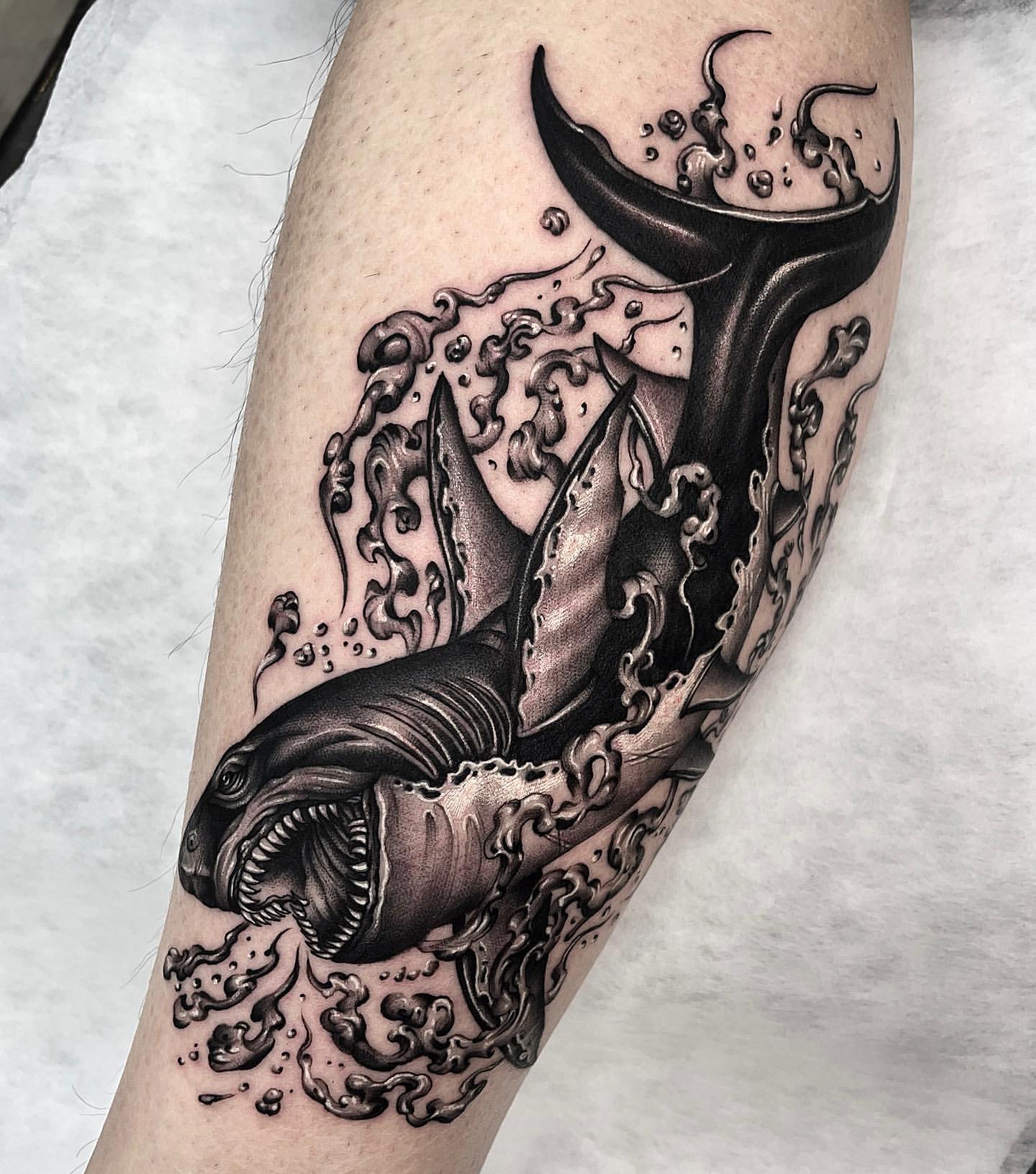 101 Amazing Shark Tattoo Ideas That Will Blow Your Mind! | Shark tattoos,  Tattoos, Traditional shark tattoo
