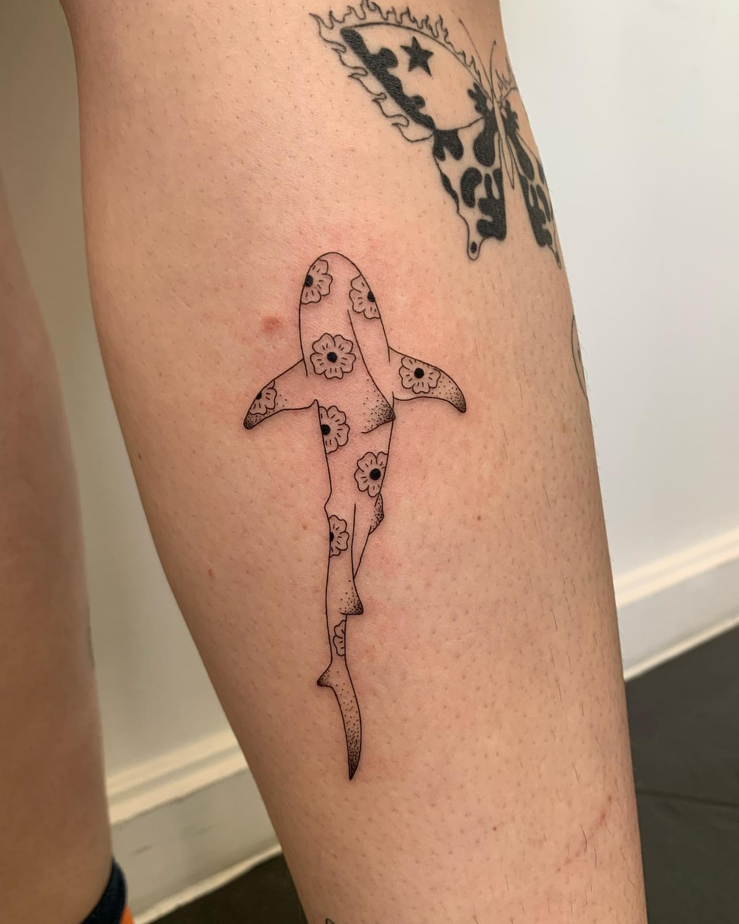 29 Incredibly Badass Shark Tattoos Every Girl Would Want