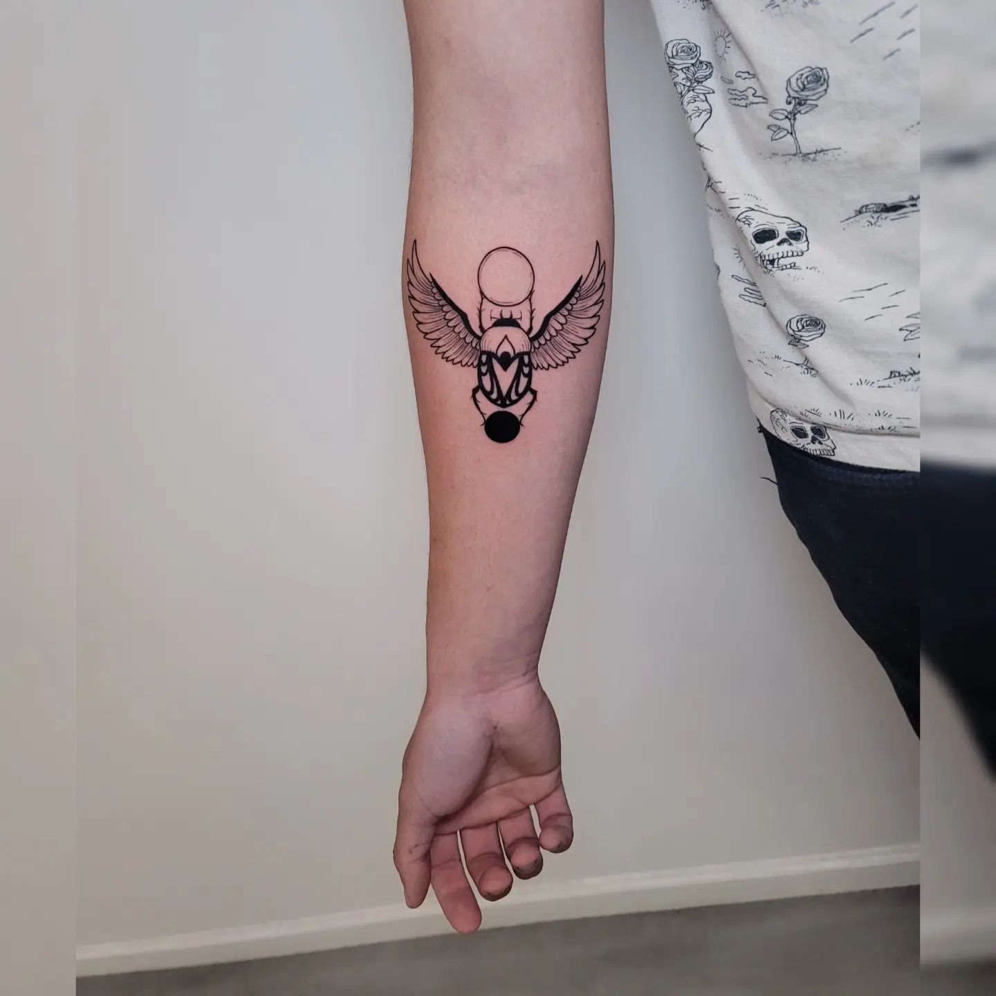 Scarab/Beetle Tattoo Ideas 31