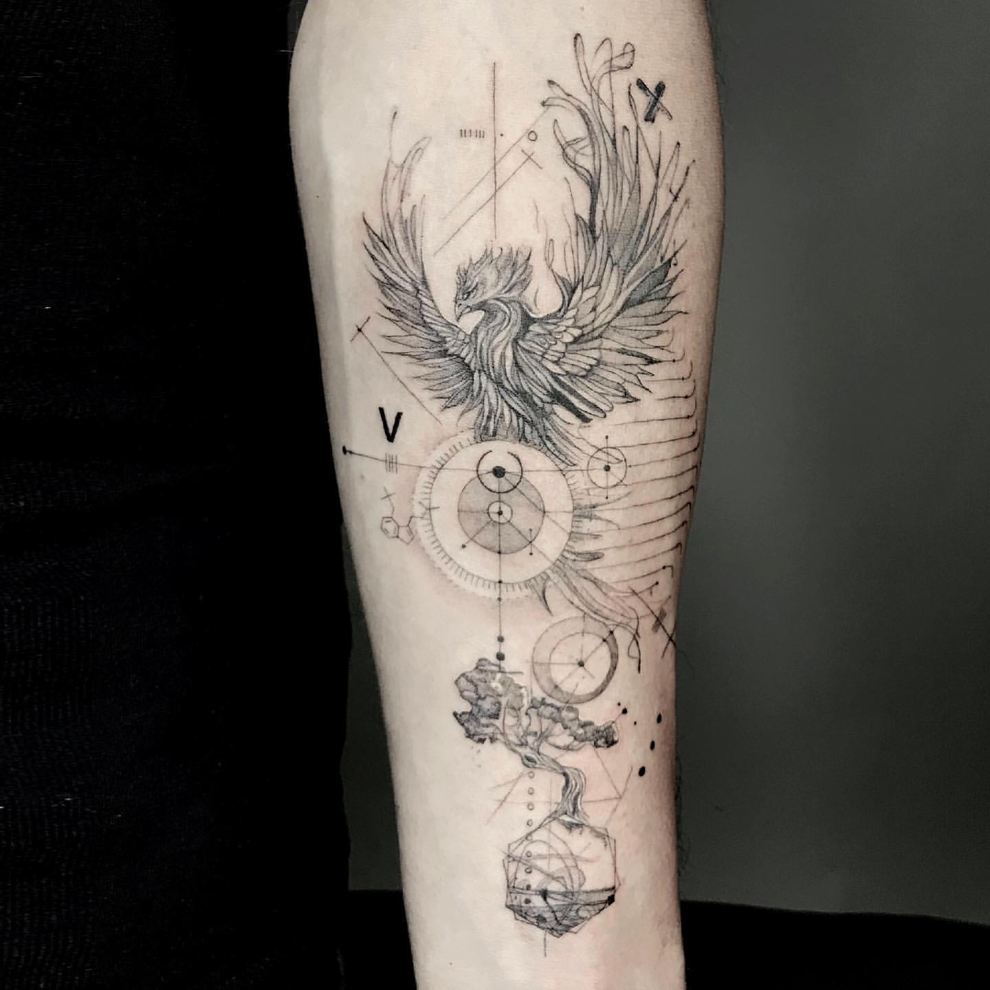 Phoenix Tattoo Ideas 31