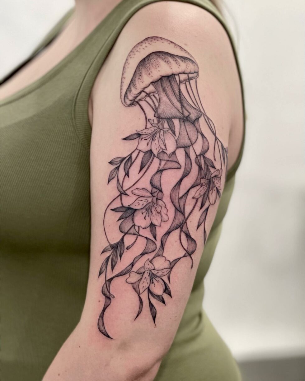 25 Awesome Jellyfish Tattoo Ideas for Men & Women in 2023