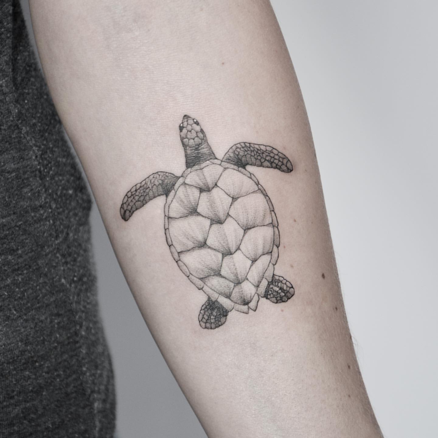 Sea Turtle Tattoo Ideas 22