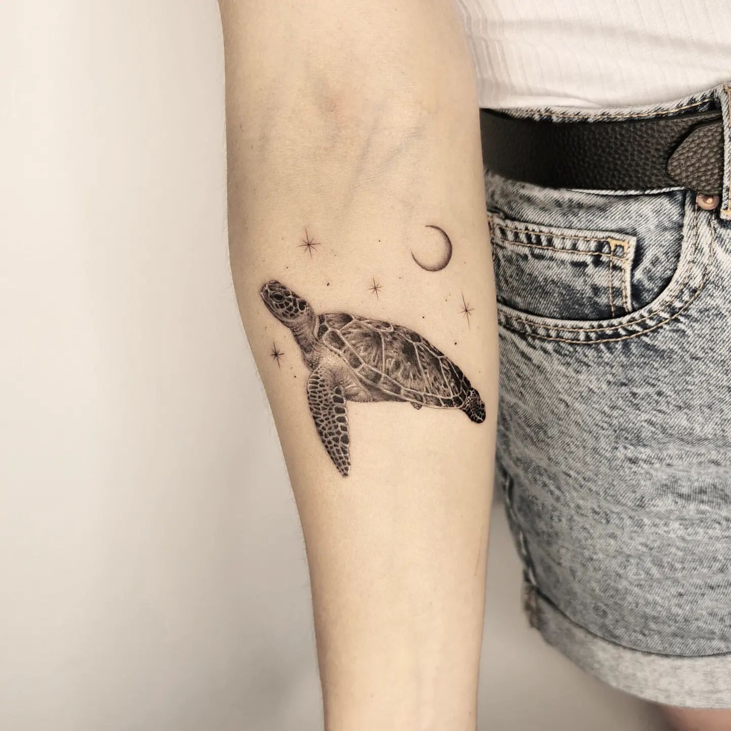 Sea Turtle Tattoo Ideas 29