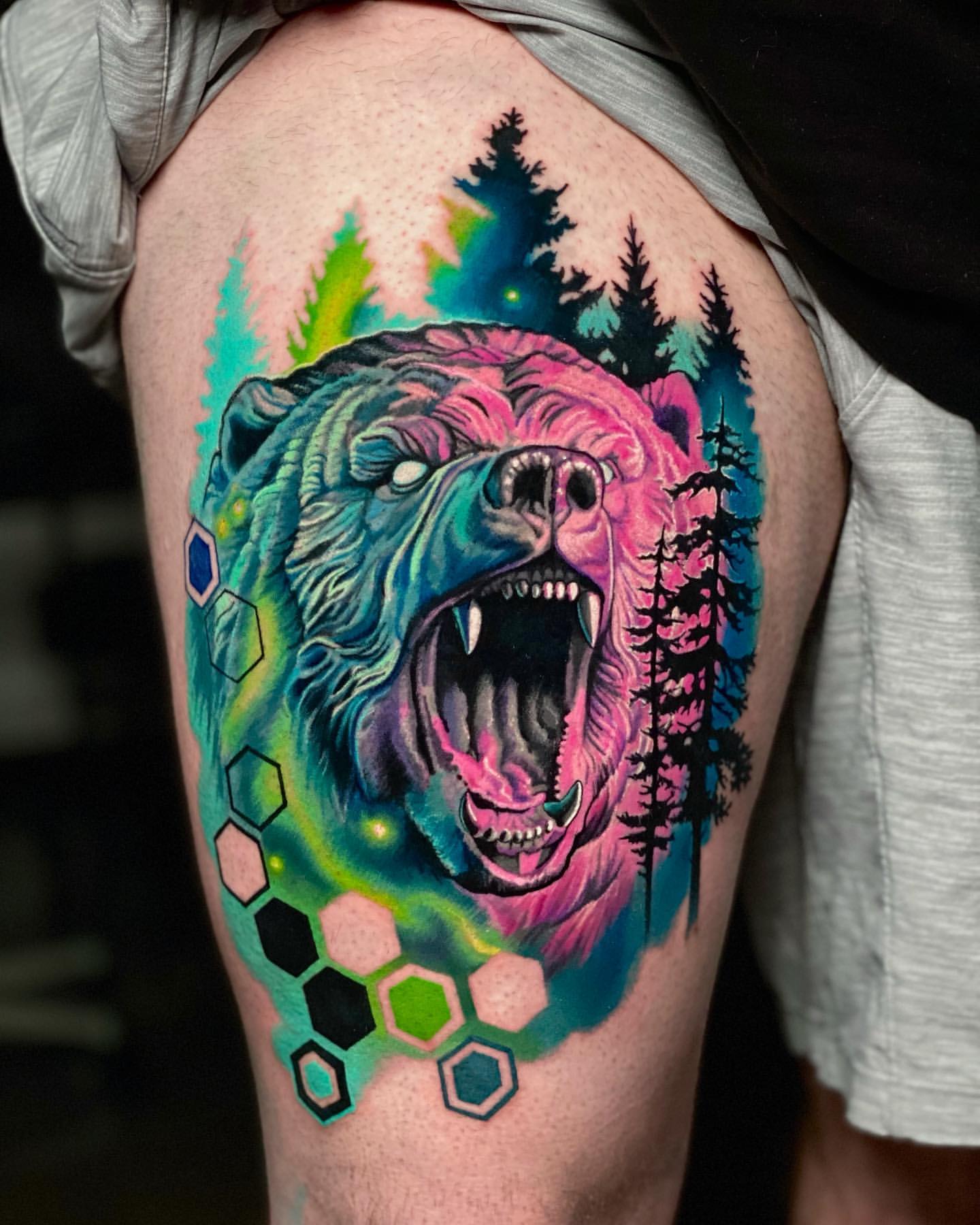 Bear Tattoo Ideas 19