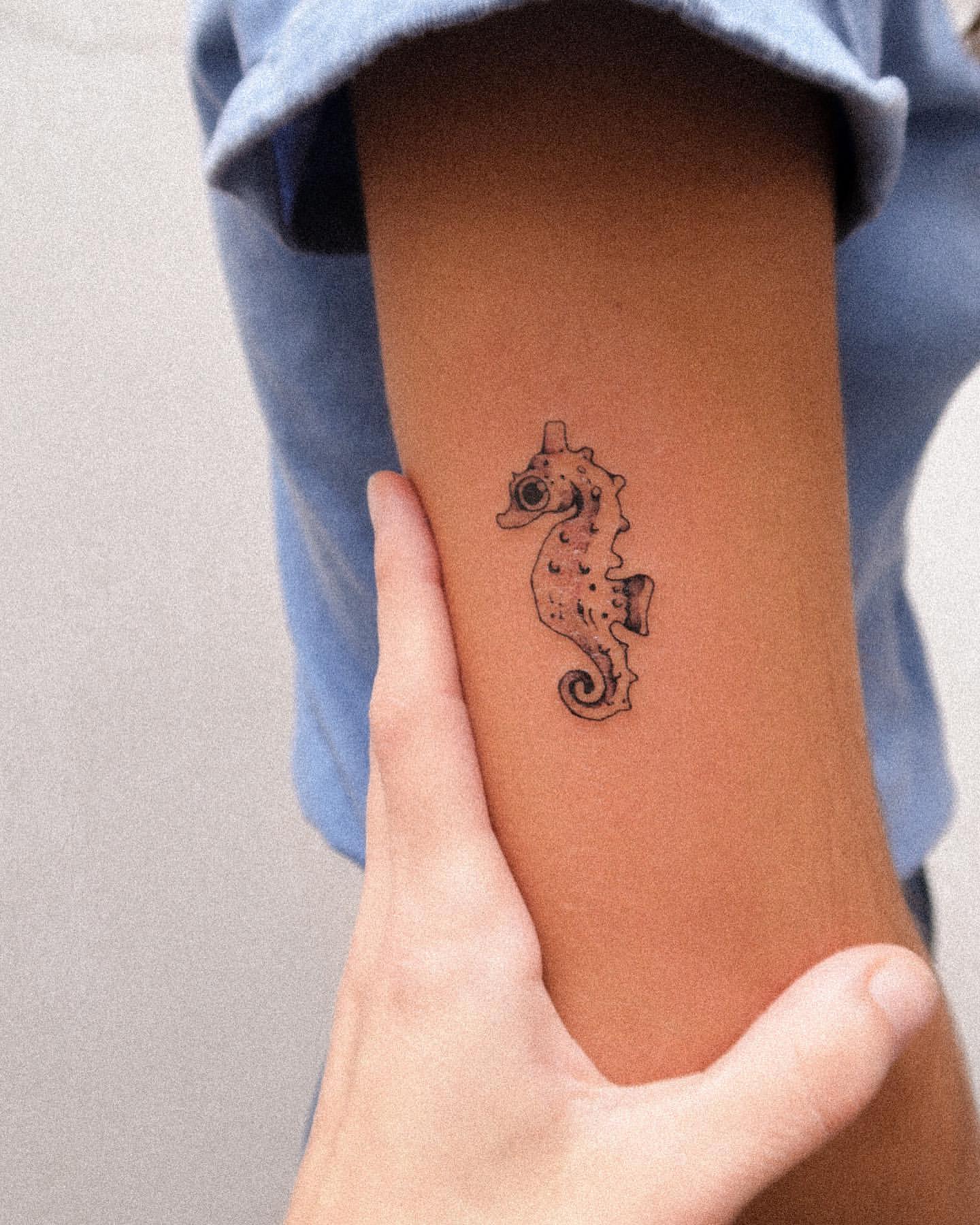 Seahorse Tattoo Ideas 4
