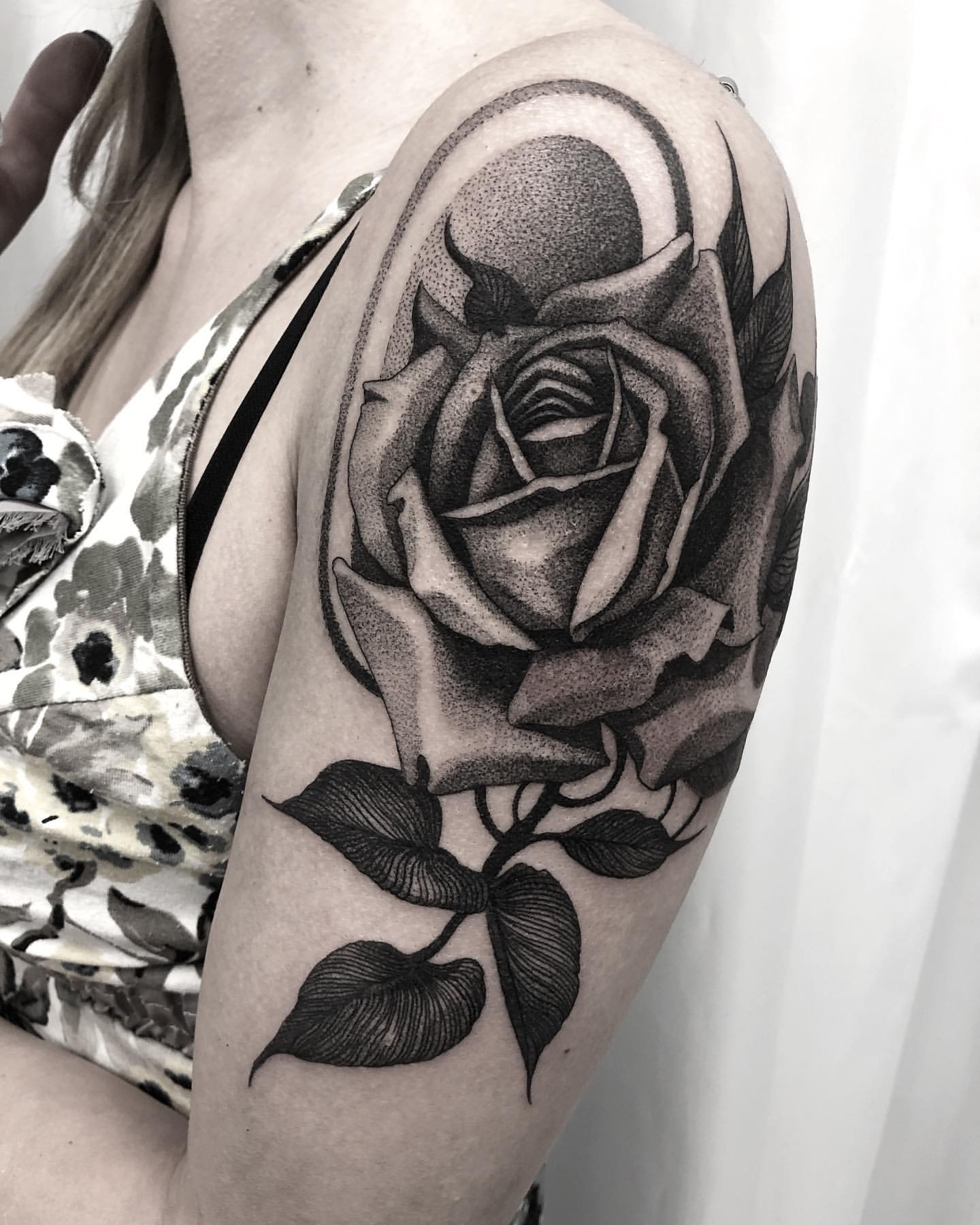 Black Rose Tattoo Ideas 1