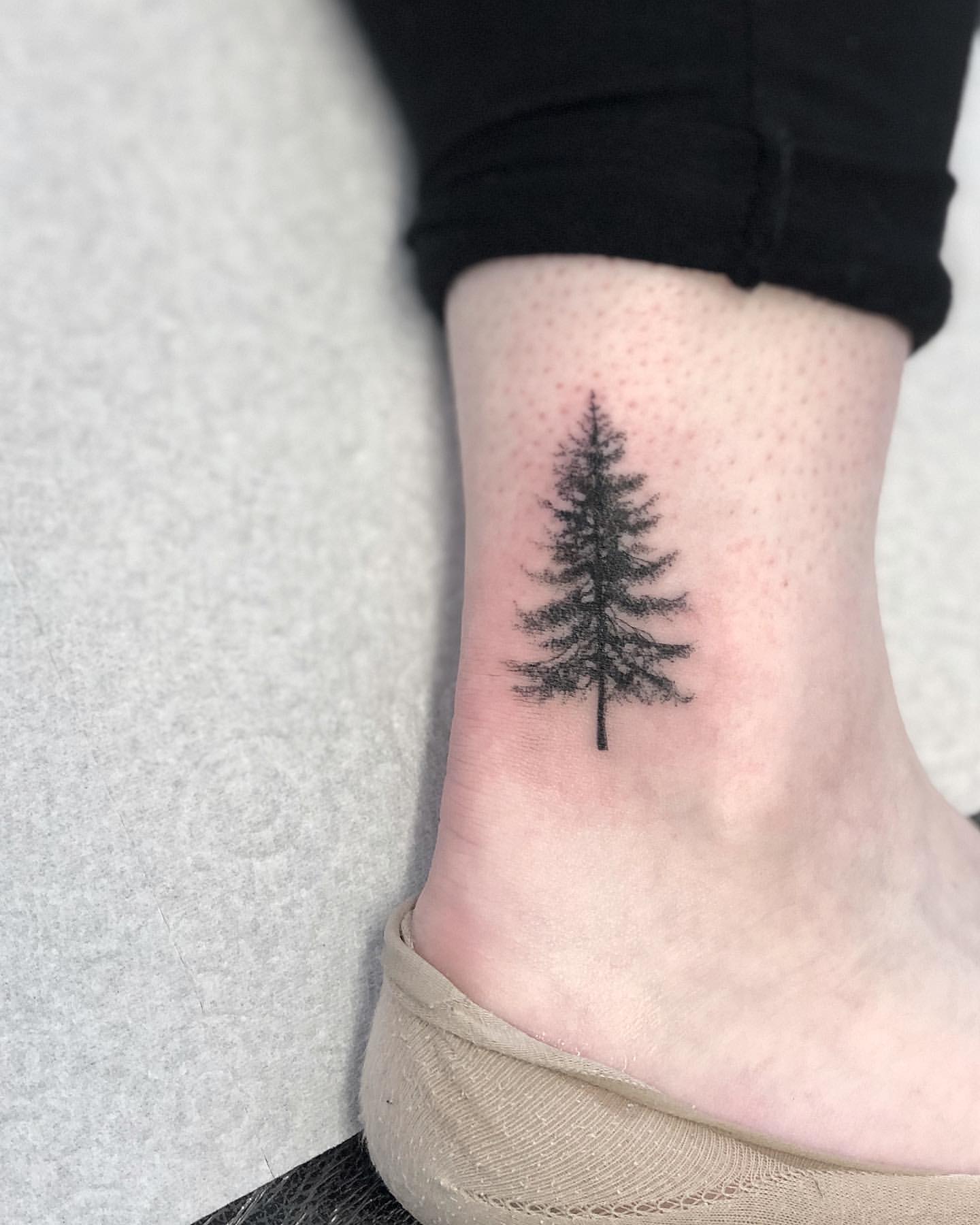 Pine Tree Tattoo Ideas 2