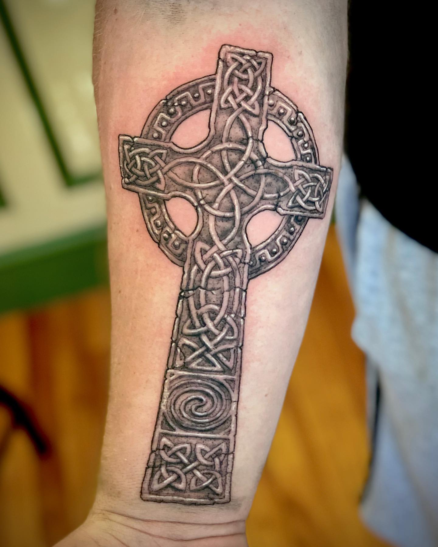 Celtic Cross Tattoo Ideas 5