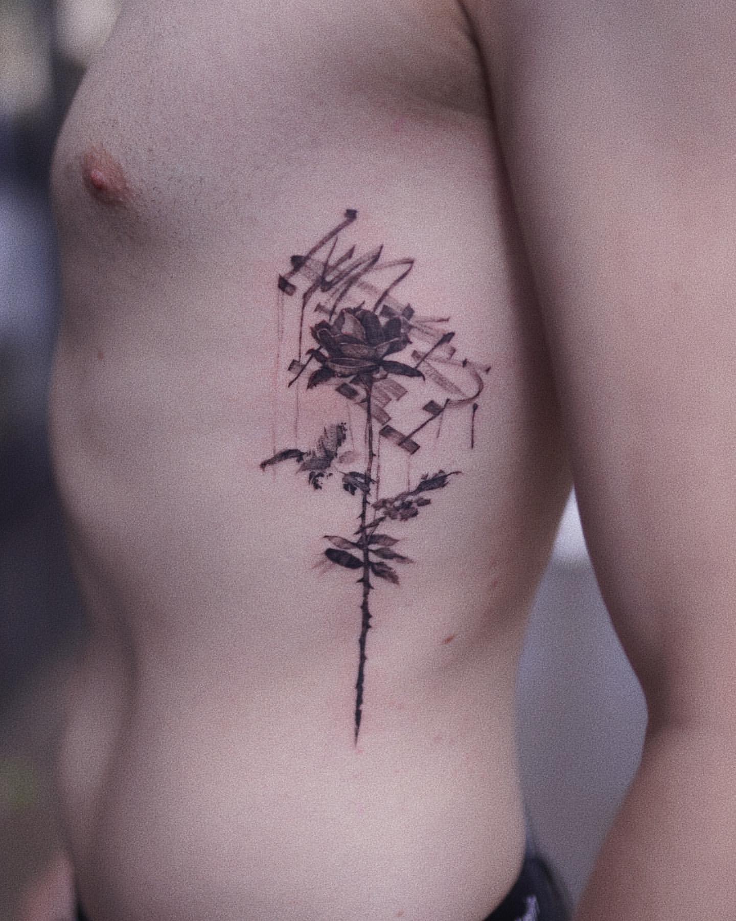 Black Rose Tattoo Ideas 7