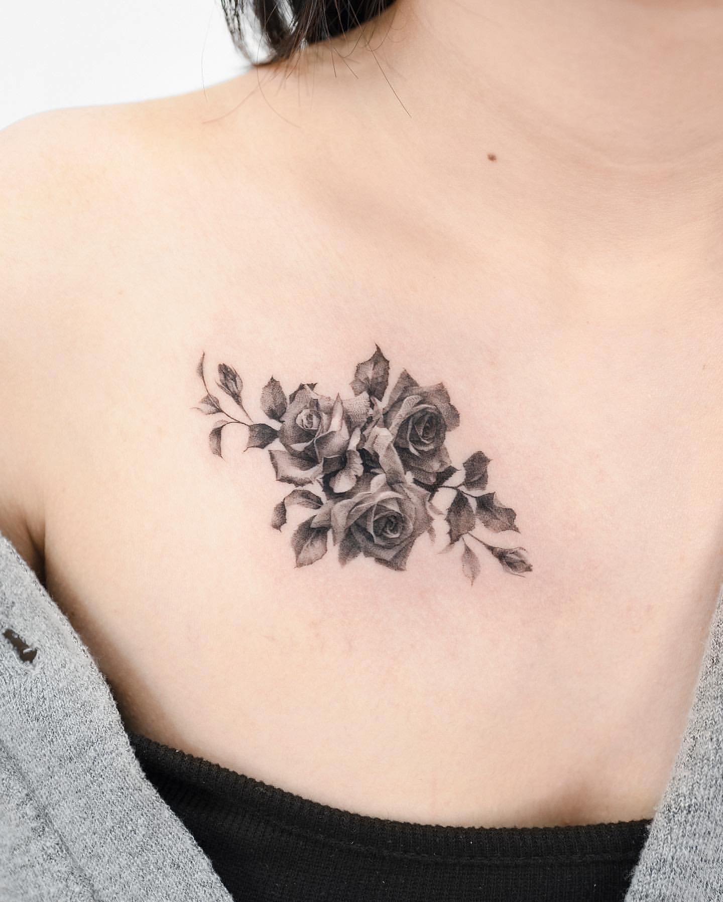Black Rose Tattoo Ideas 11