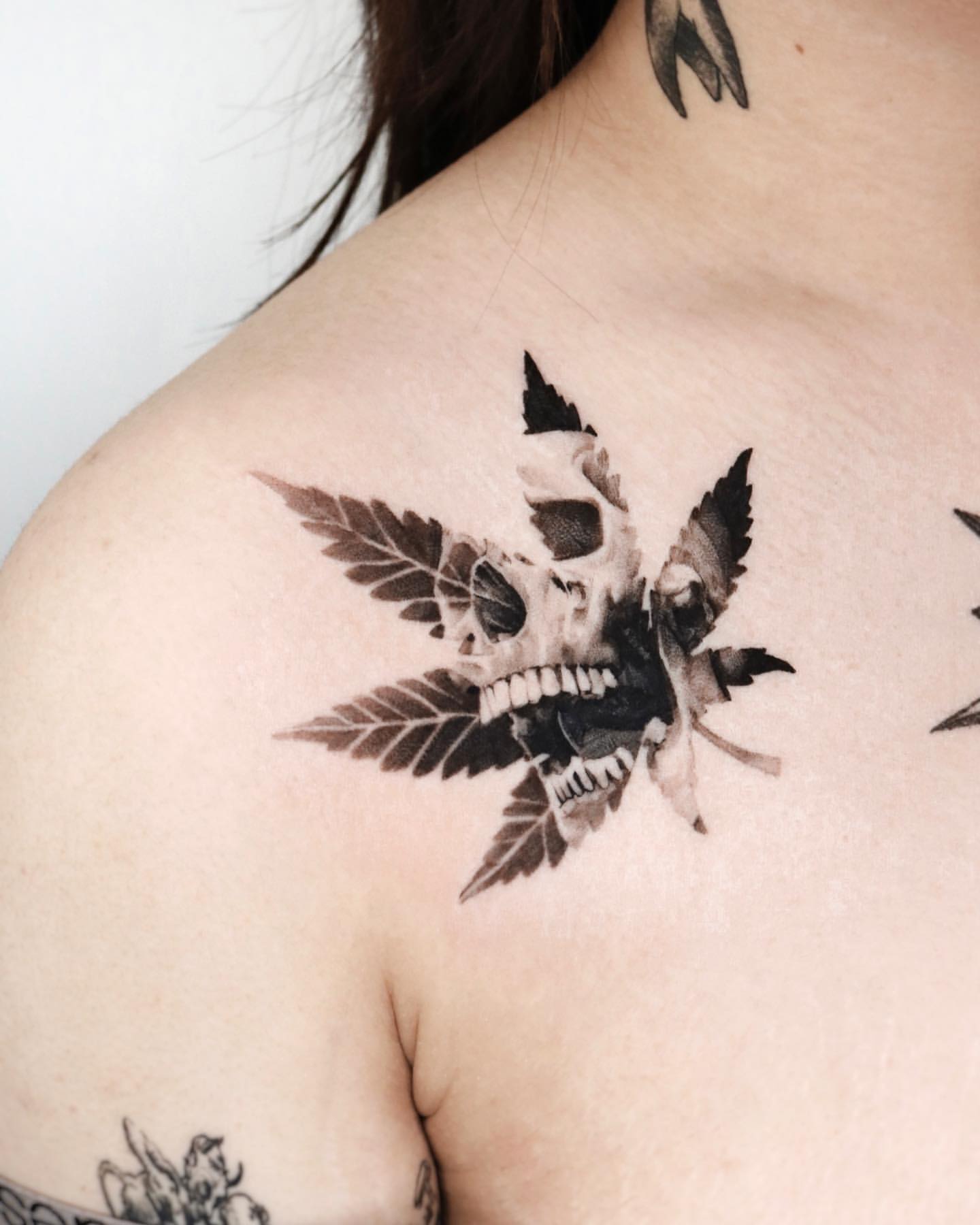 10 Weed Leaf Tattoo Ideas You Have To See To believe  alexie