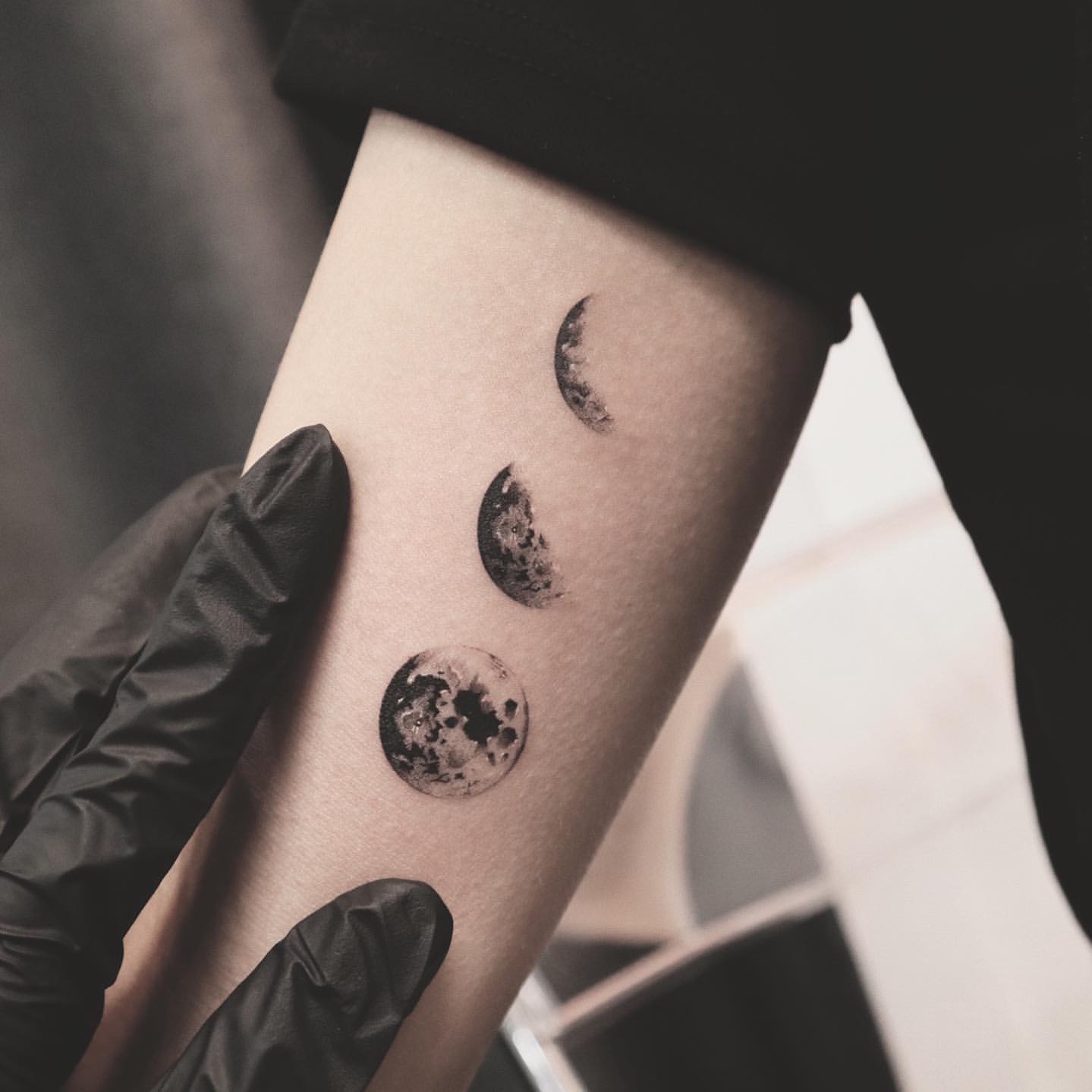 Moon Phases Tattoo Ideas 19