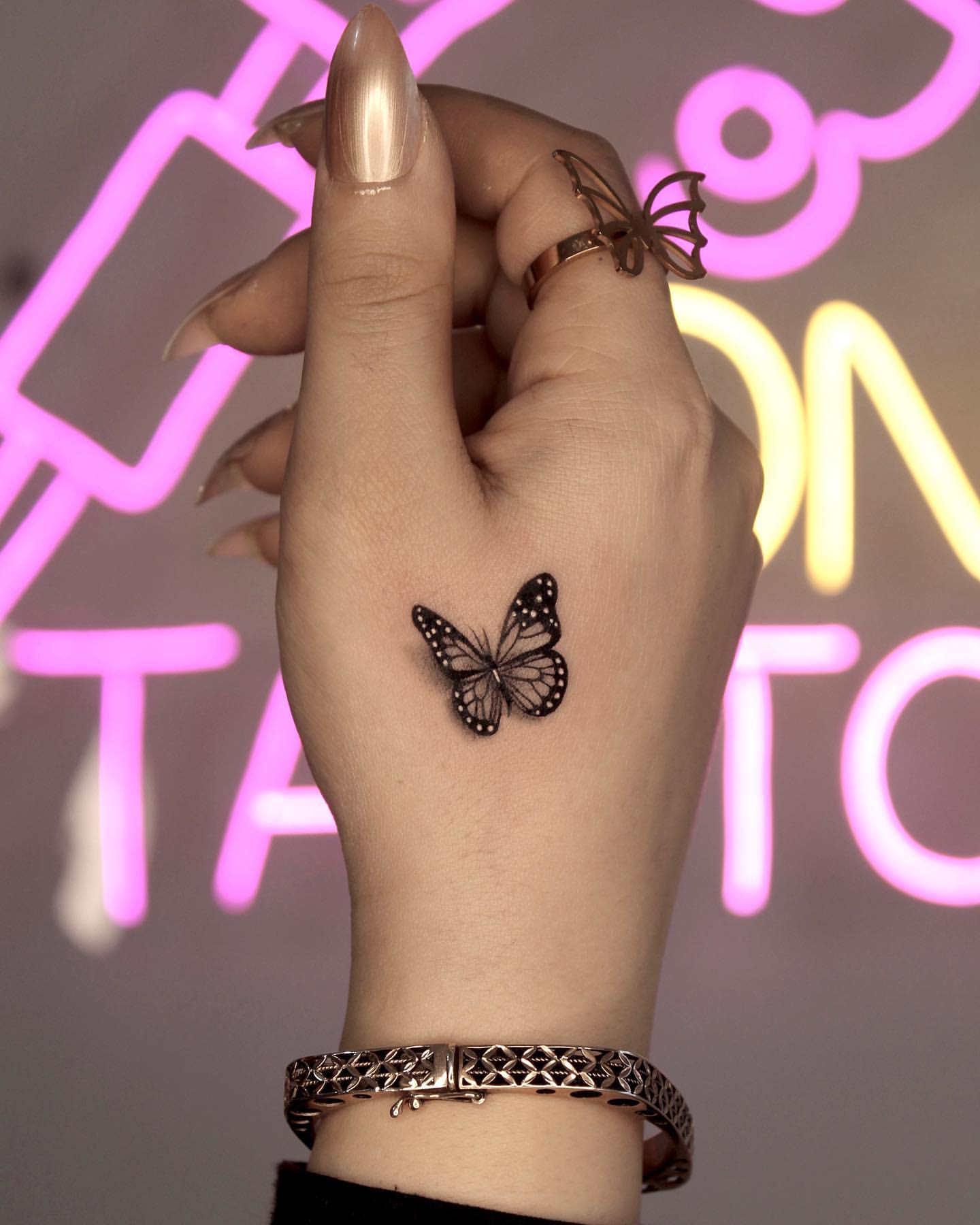 110 Best 3D Tattoos Designs for Inspiration | Hyper realistic tattoo, 3d  tattoos, Compass tattoo