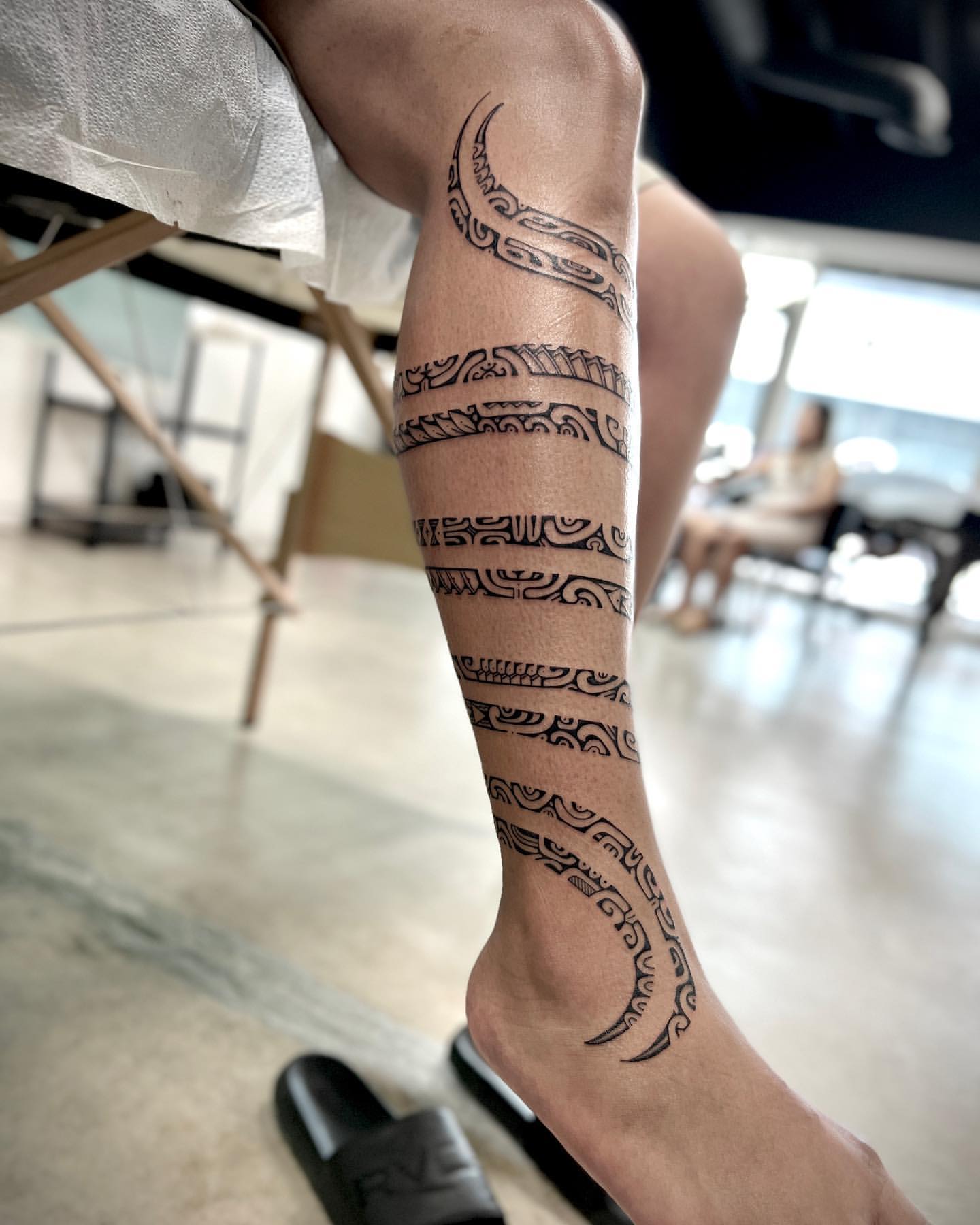 15 Tattoo ideas for legs that are classy and cool