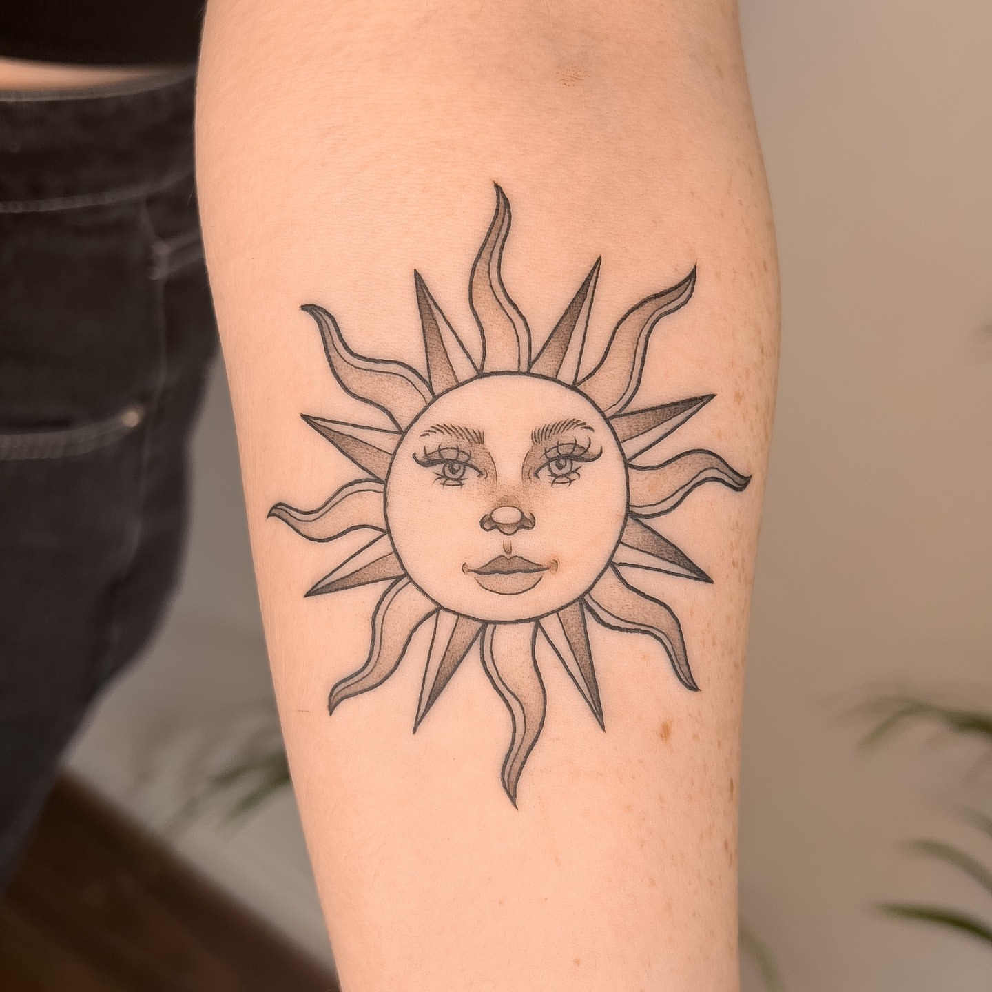 Sun Tattoo Ideas 20