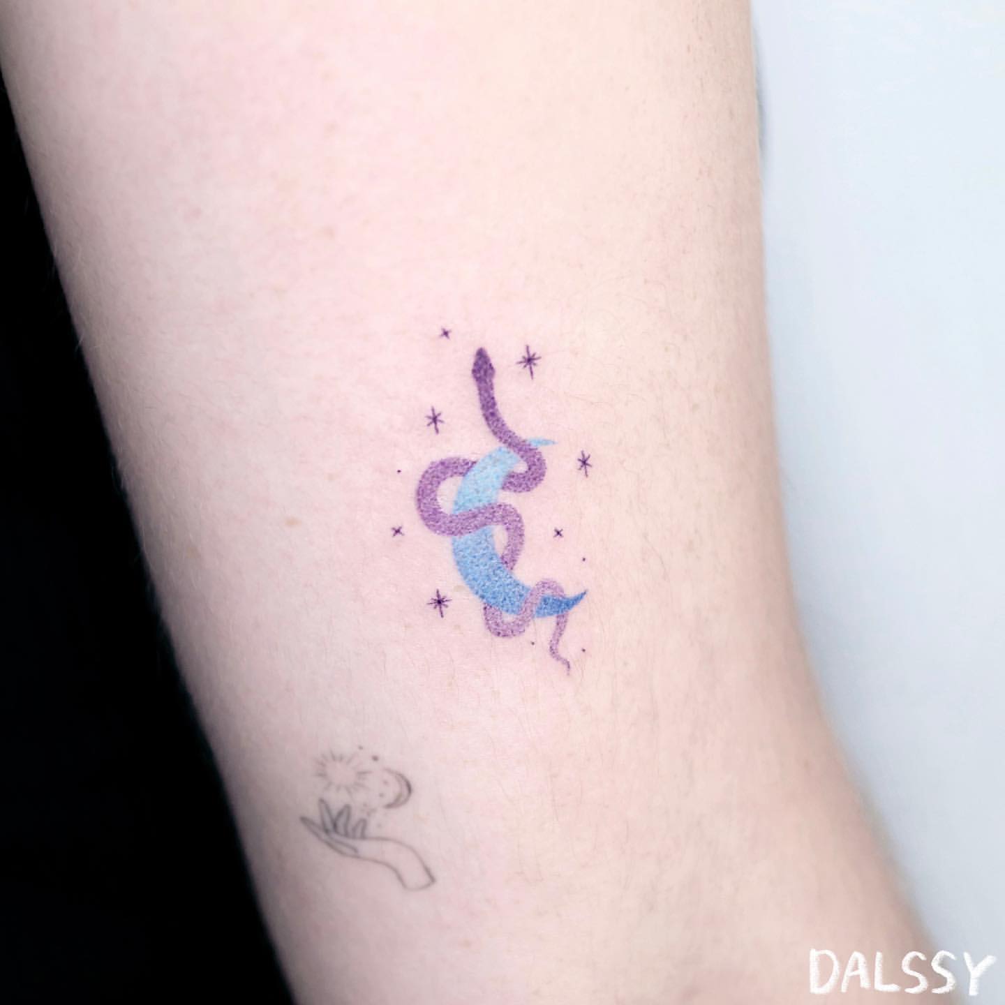 Moon Tattoo Ideas 18
