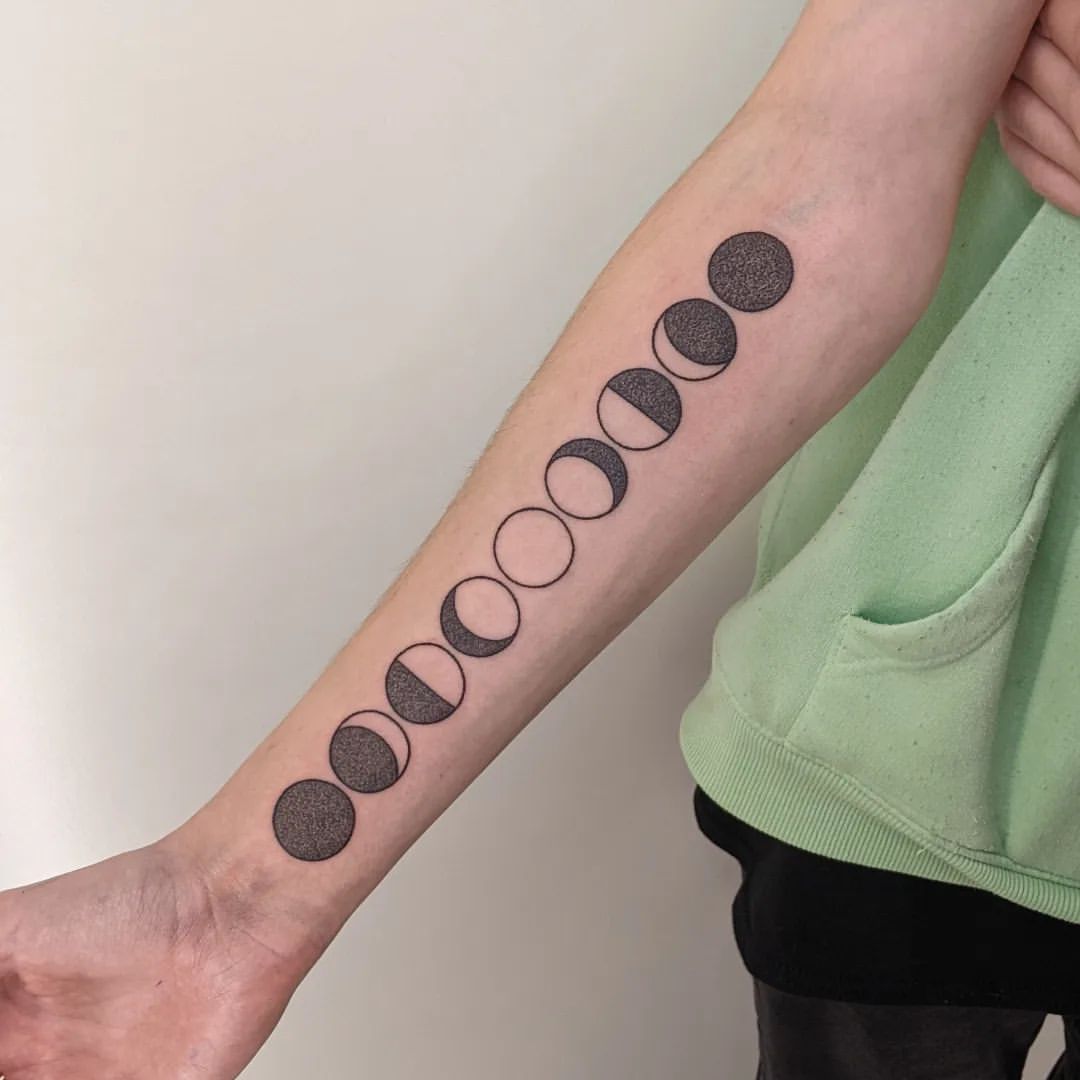 Moon Phases Tattoo Ideas 28