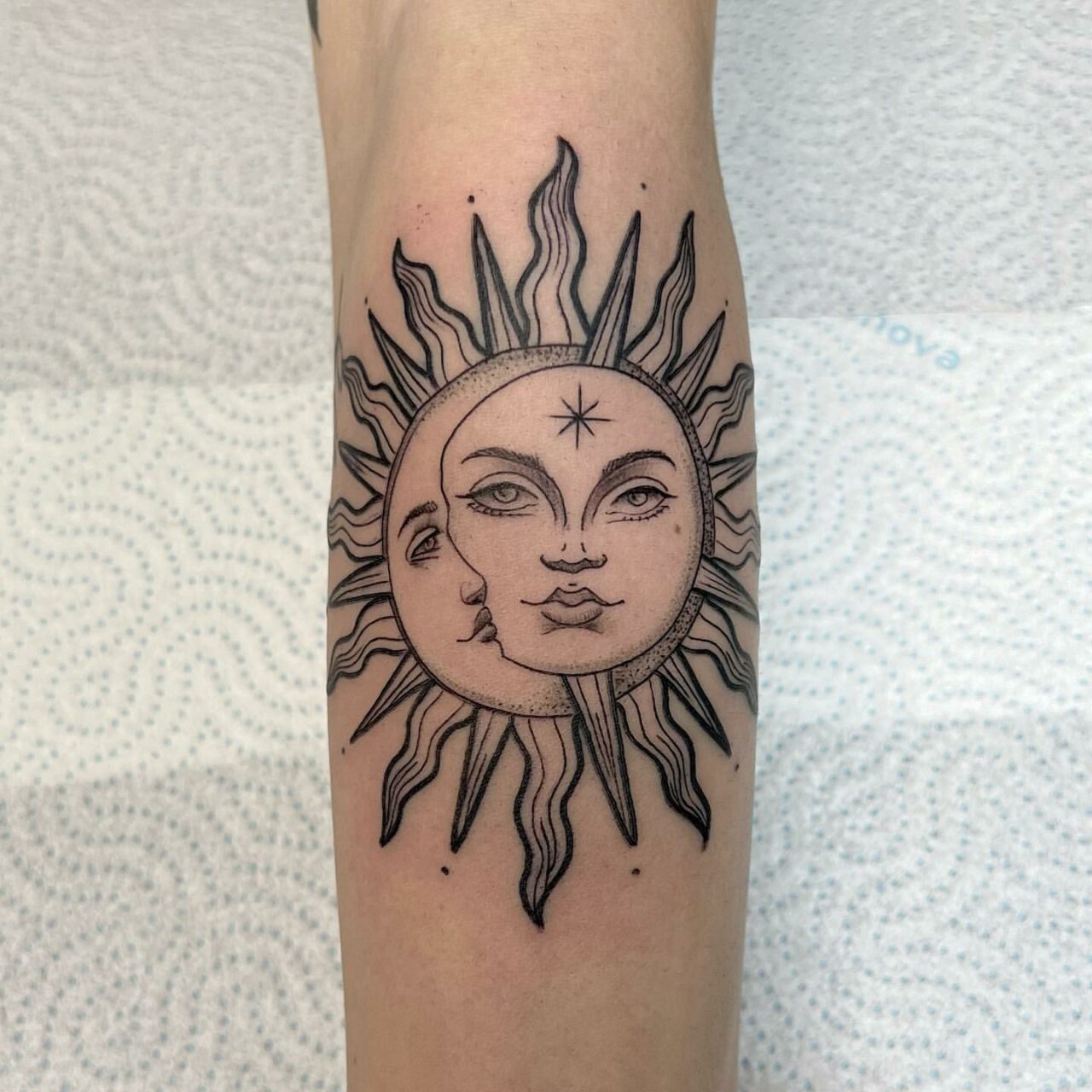 27 Stunning Sun and Moon Tattoo Ideas for Men & Women in 2023