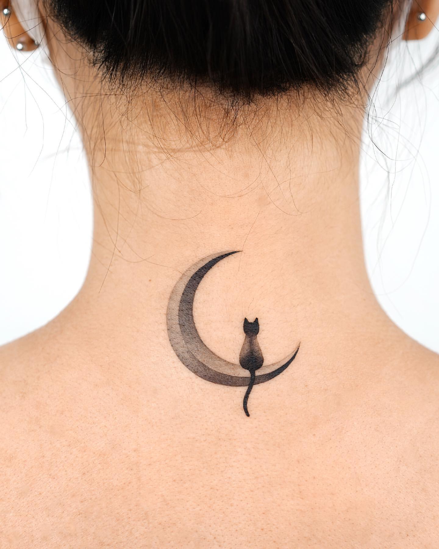 Moon Tattoo Ideas 27