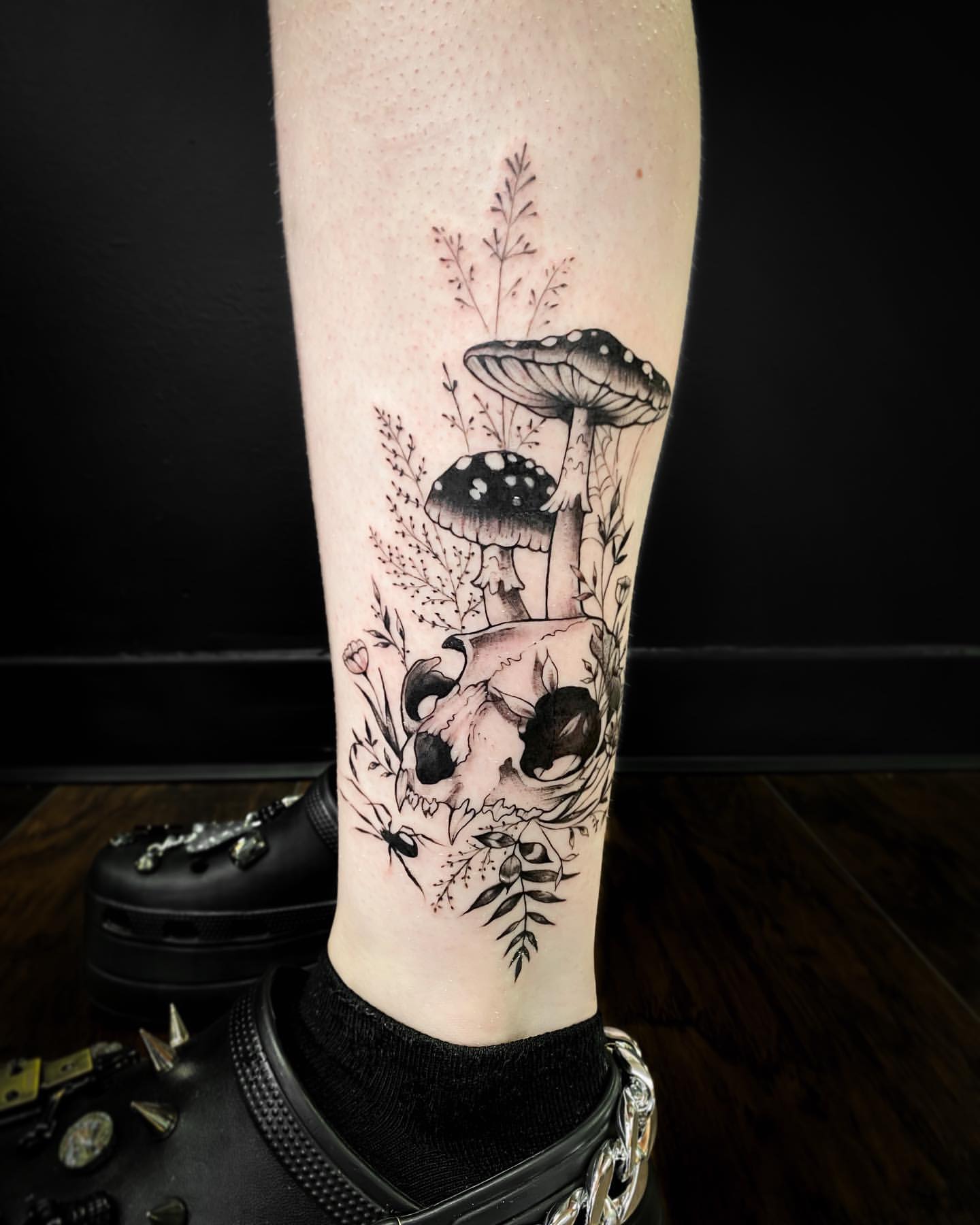 Mushroom Tattoo Ideas 21