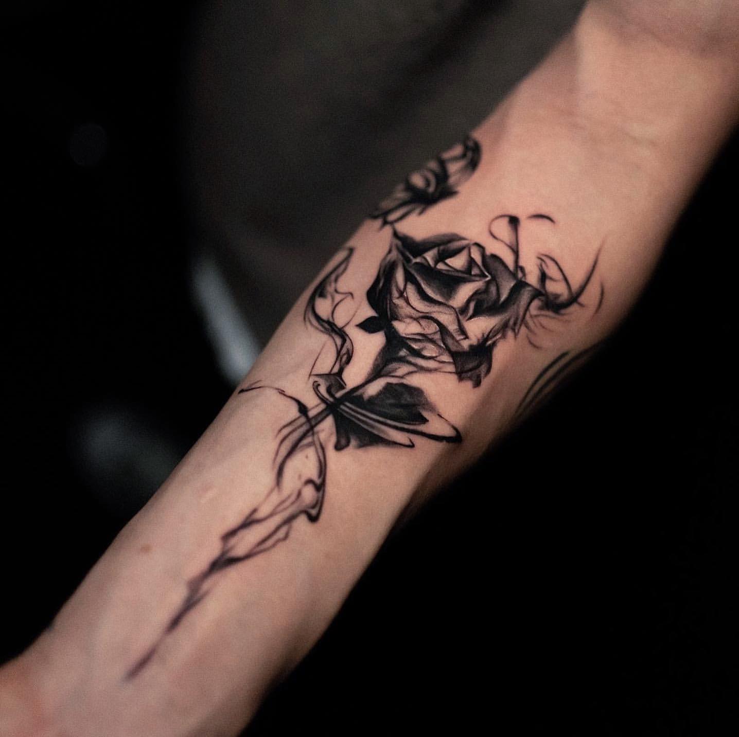 Black Rose Tattoo Ideas 30