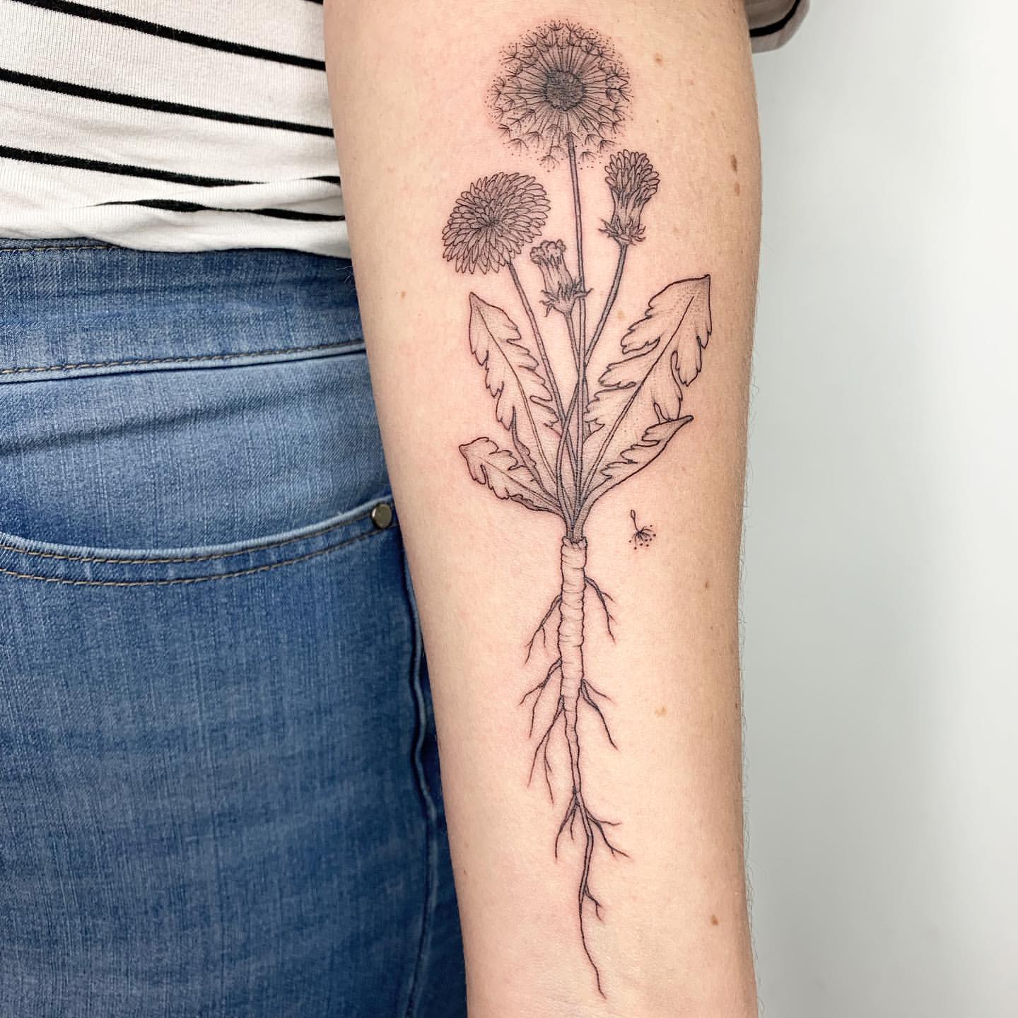 Dandelion Tattoo Ideas 2