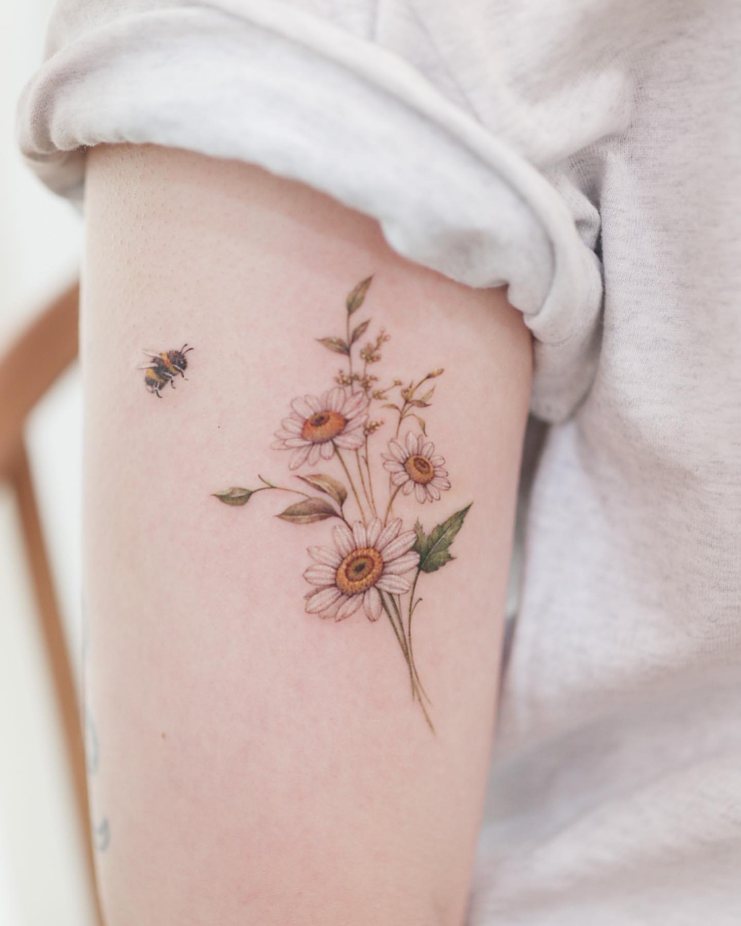 Daisy Tattoo Ideas 3