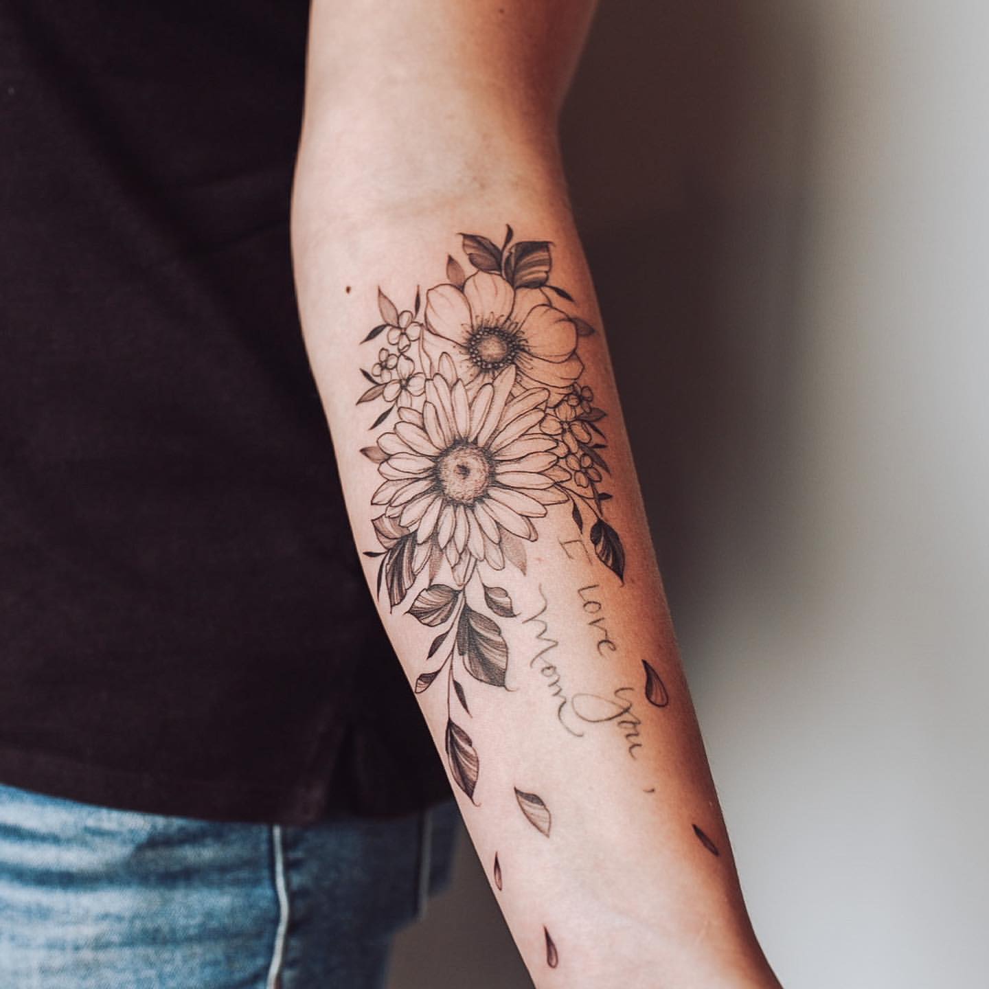 Daisy Tattoo Ideas 10