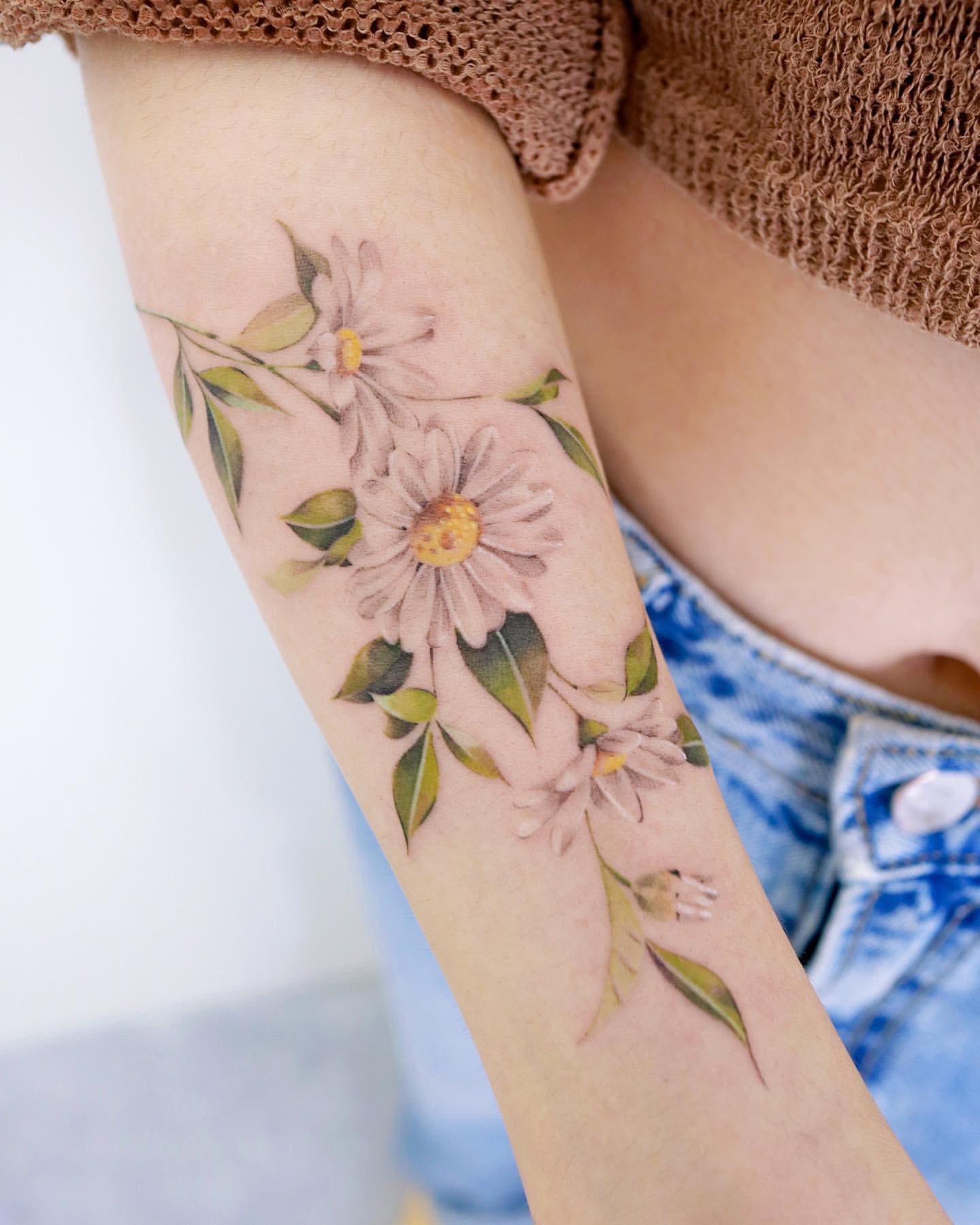 Daisy Tattoo Ideas 12