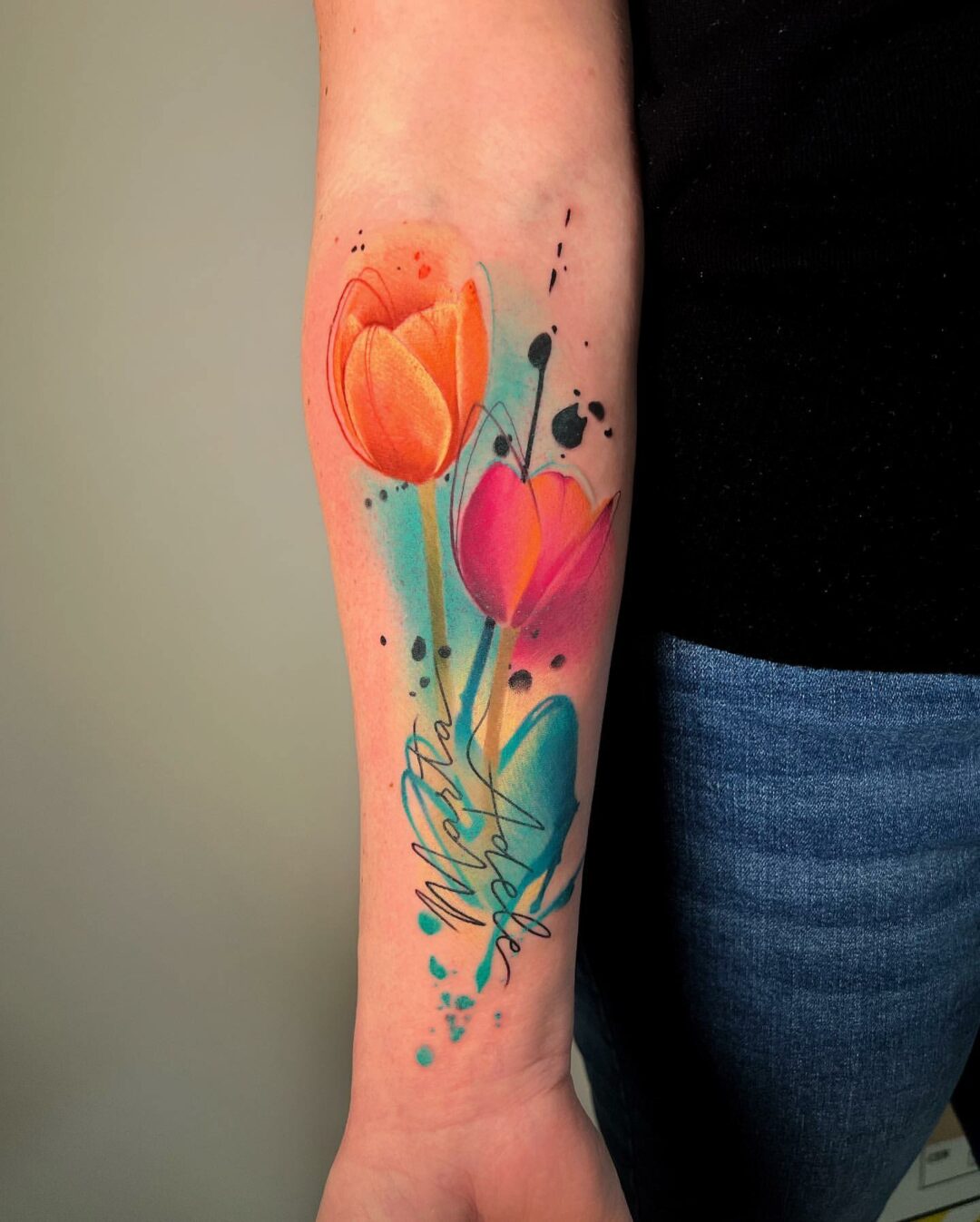 31 Refreshing Tulip Tattoo Ideas To Inspire You in 2023