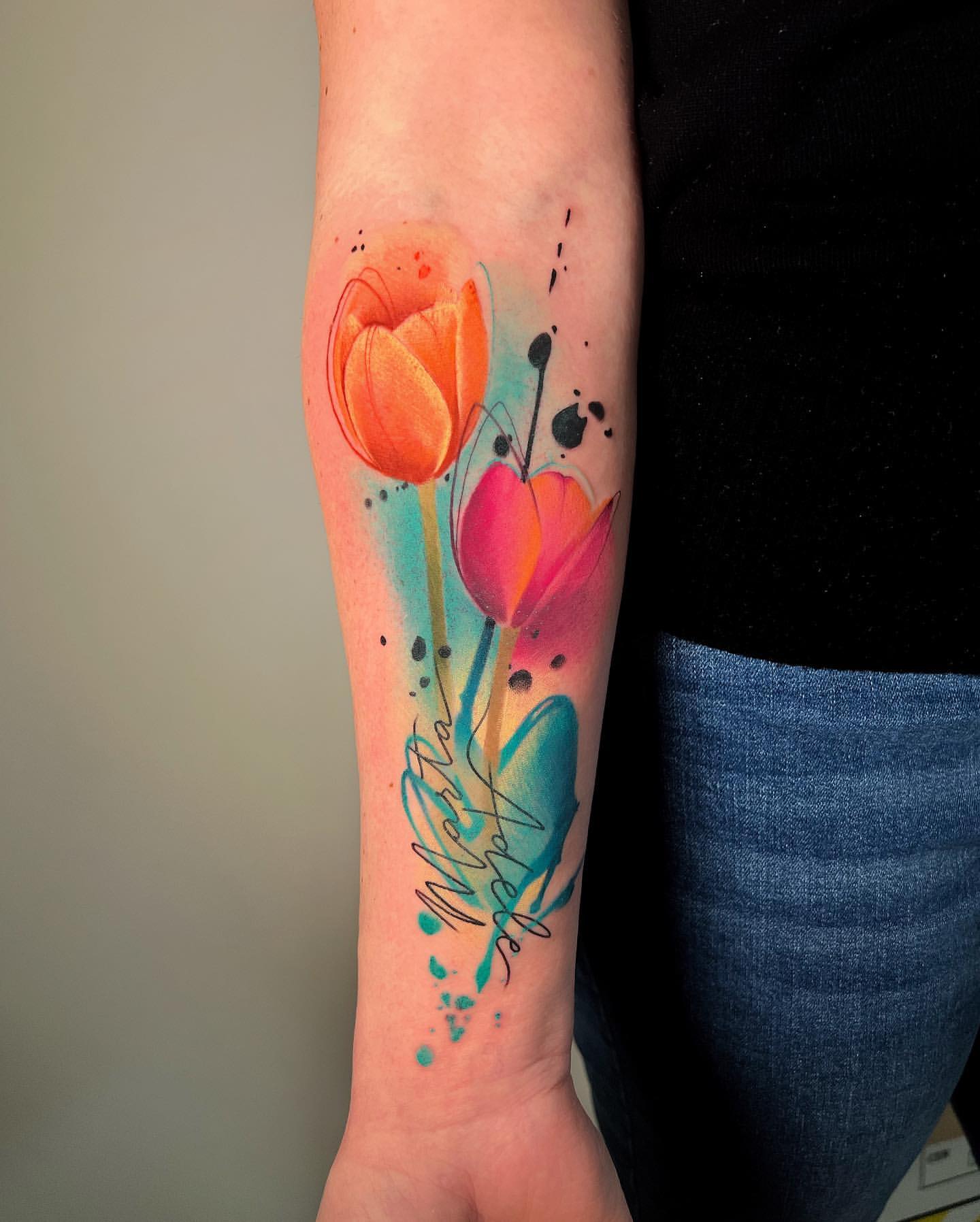 Tulip Tattoo Ideas 1