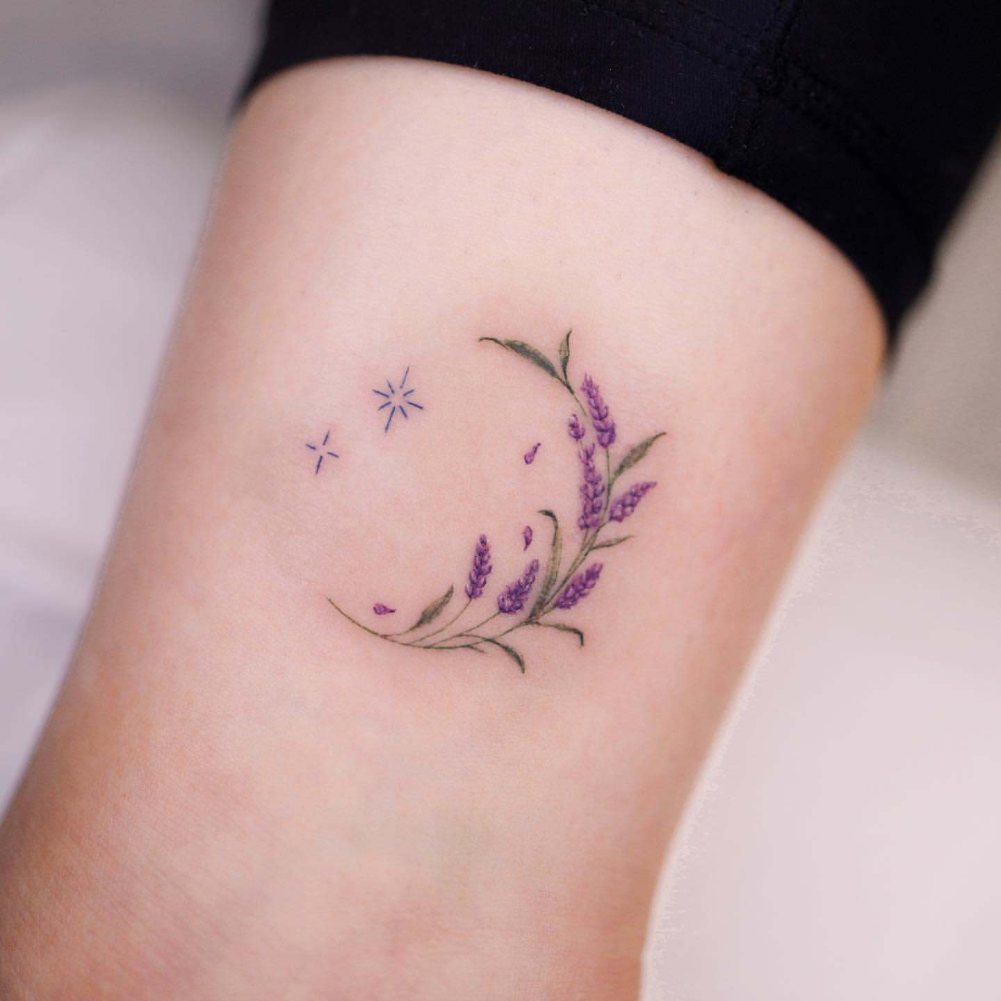 Lavender Tattoo Ideas 8