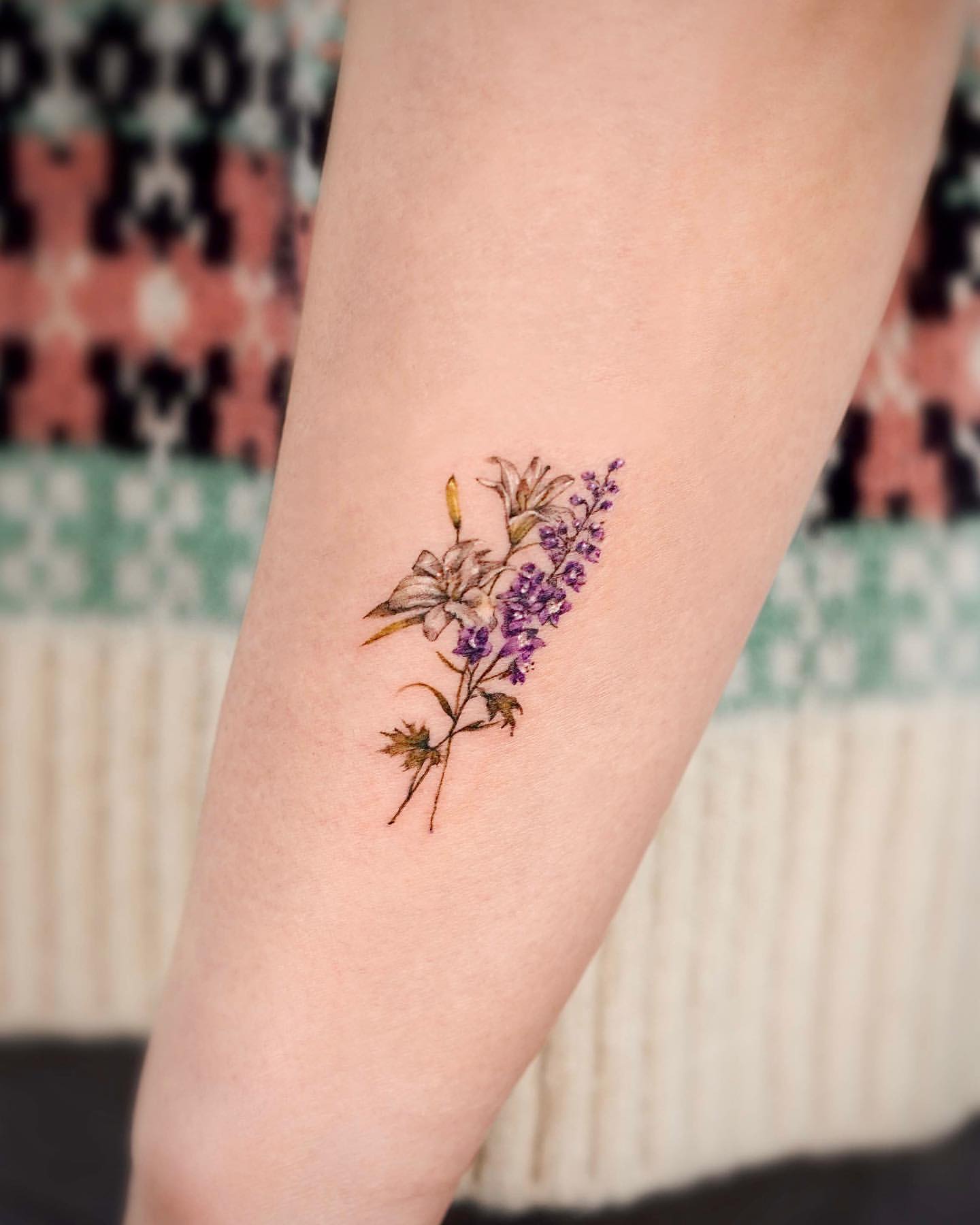 Small Flower Tattoo Ideas 21