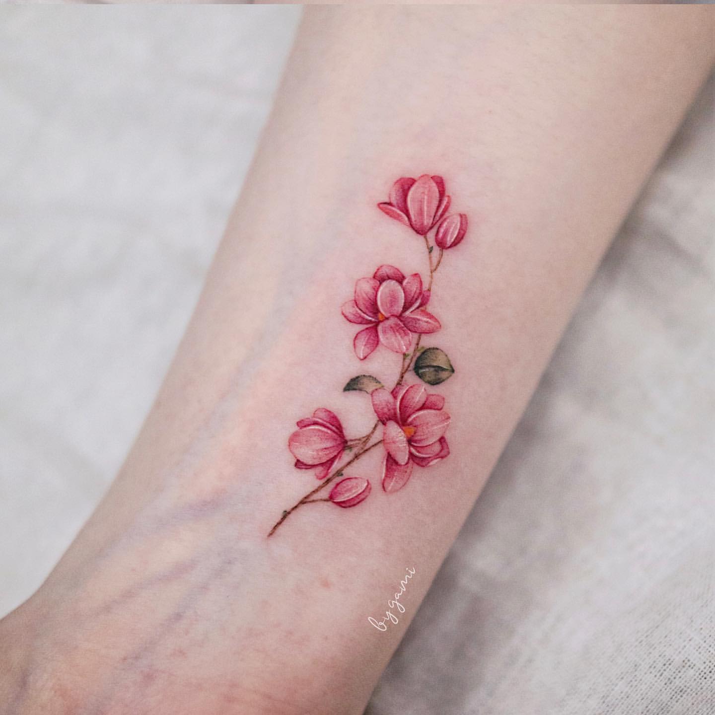 Magnolia Tattoo Ideas 19