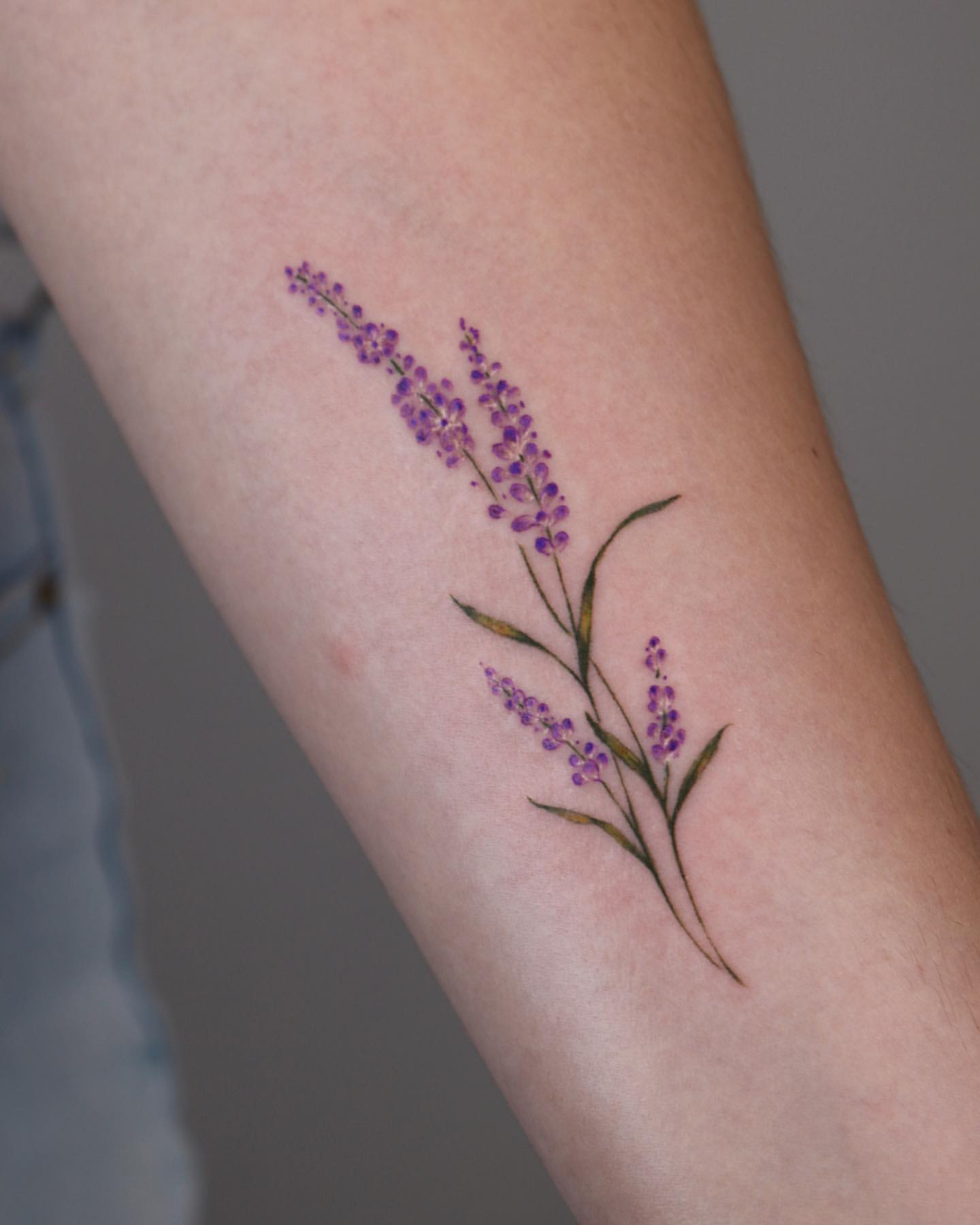 Lavender Tattoo Ideas 19