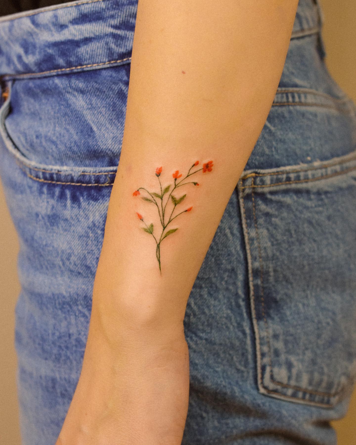 Small Flower Tattoo Ideas 29