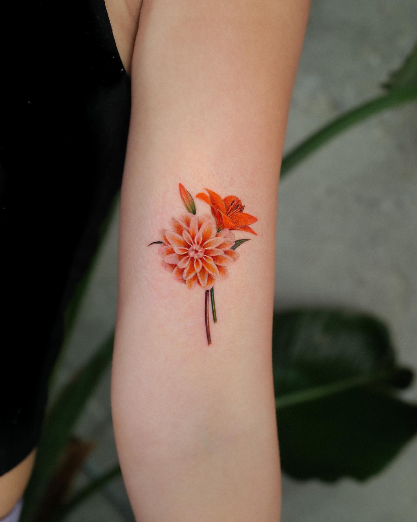 Lily Tattoo Ideas 18