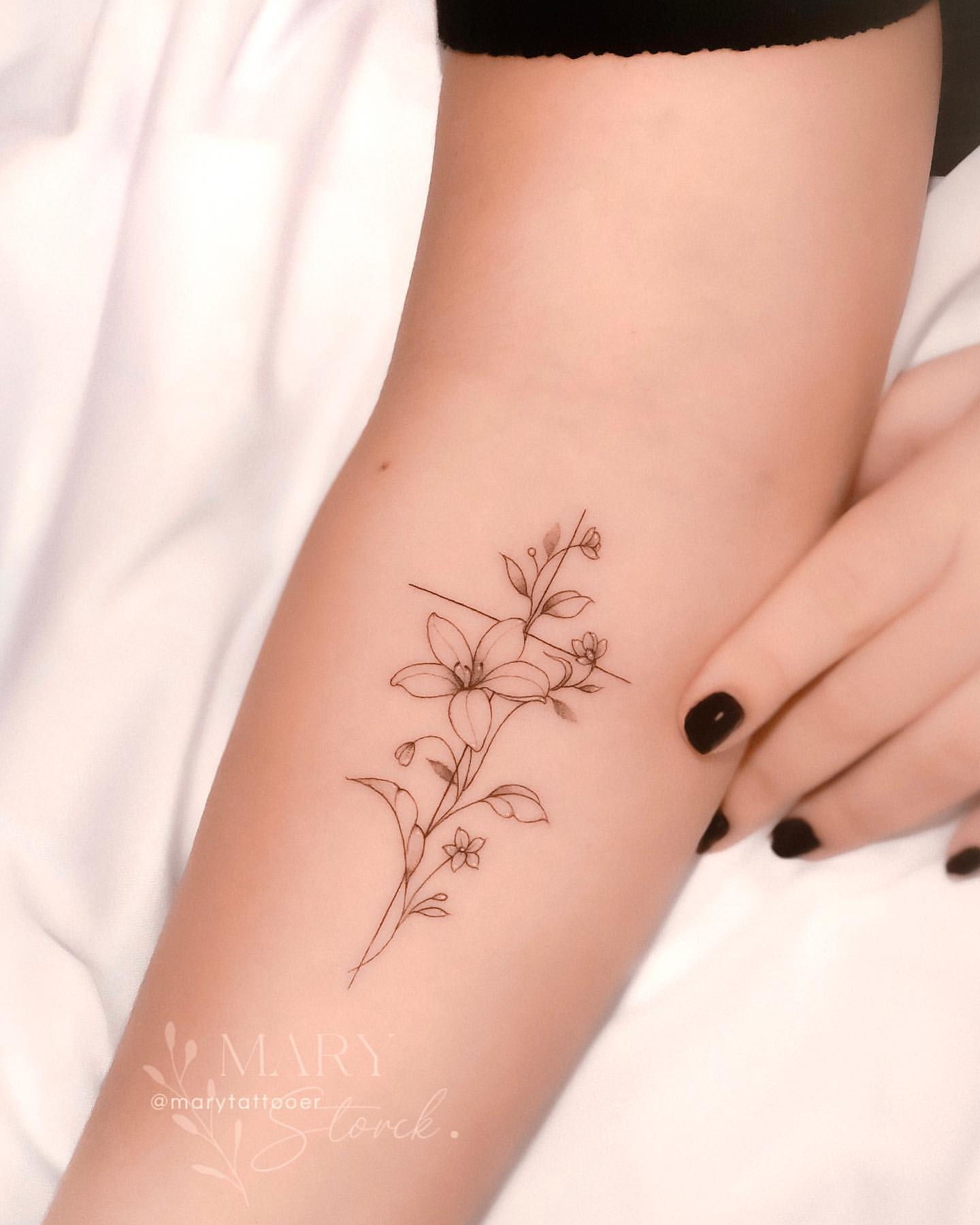 Lily Tattoo Ideas 20